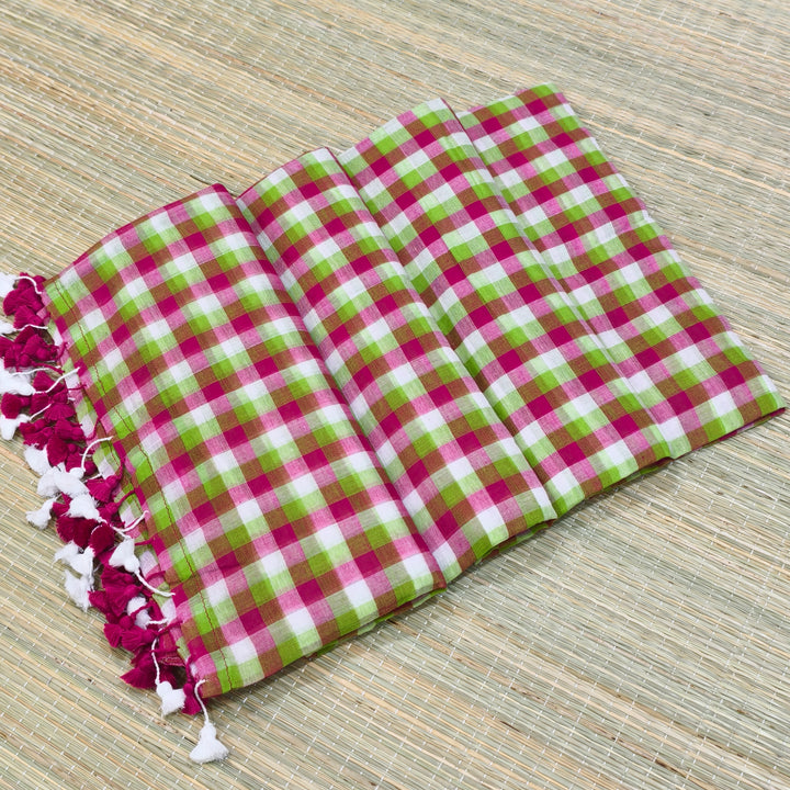 Premium mul cotton small check saree