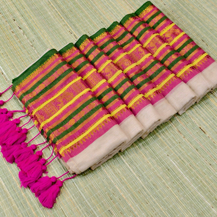 Mul cotton saree with kanchi border