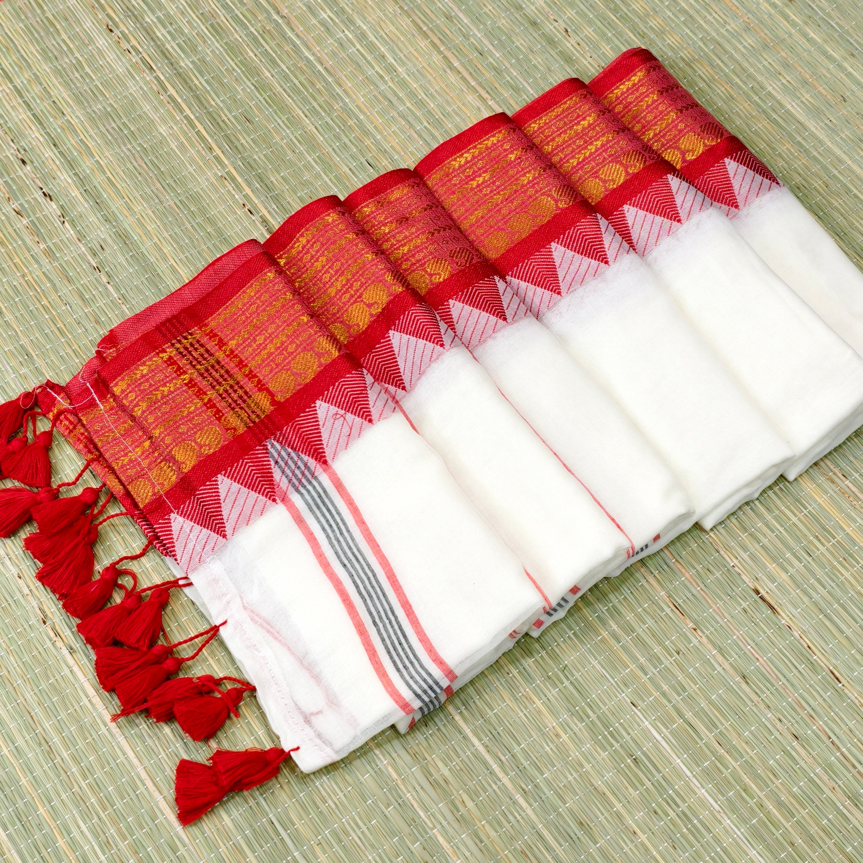 Mul cotton saree with Red kanchi border