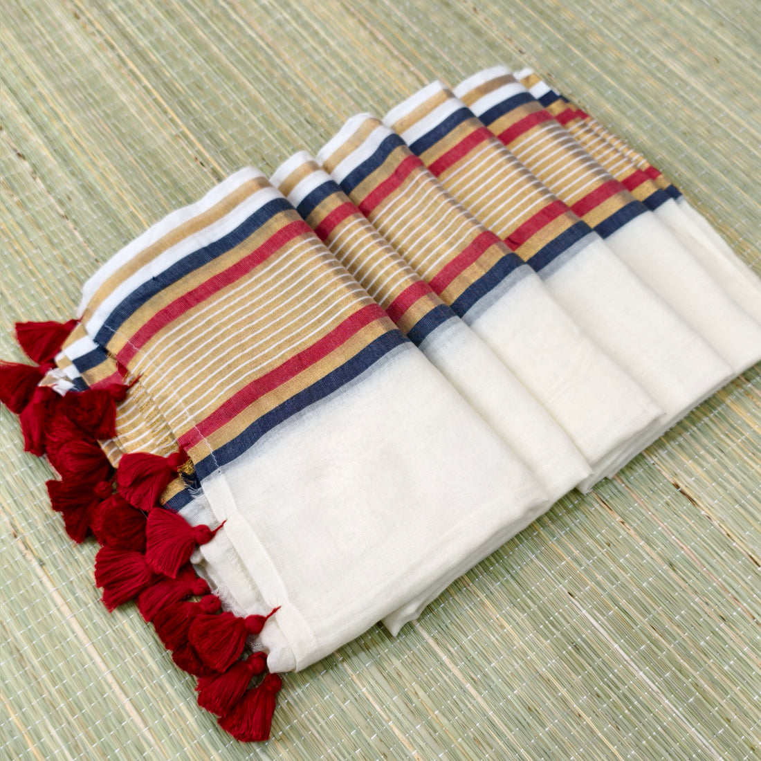 Mul cotton saree with stripe zari border