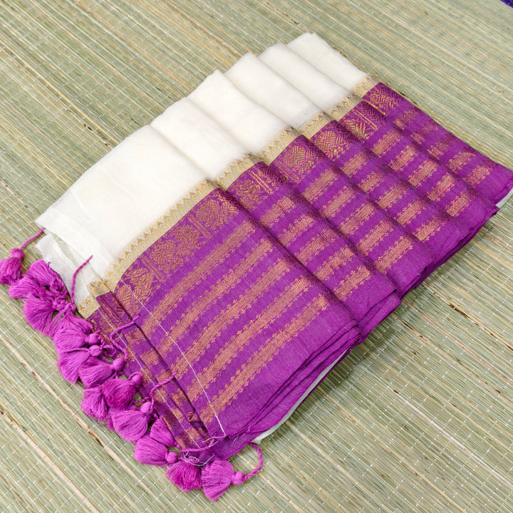 Mul cotton saree with kanchi border