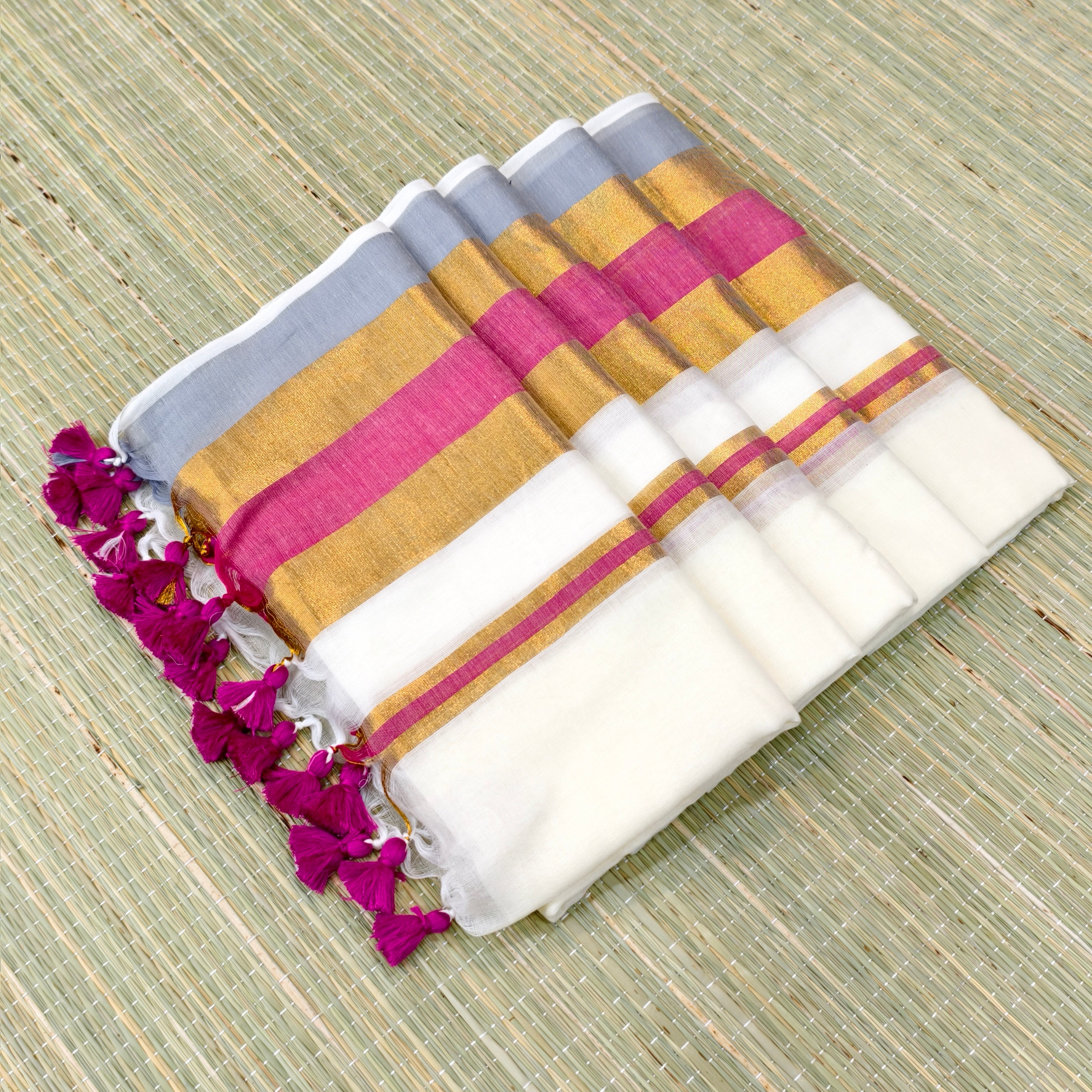 Mul cotton saree with zari border