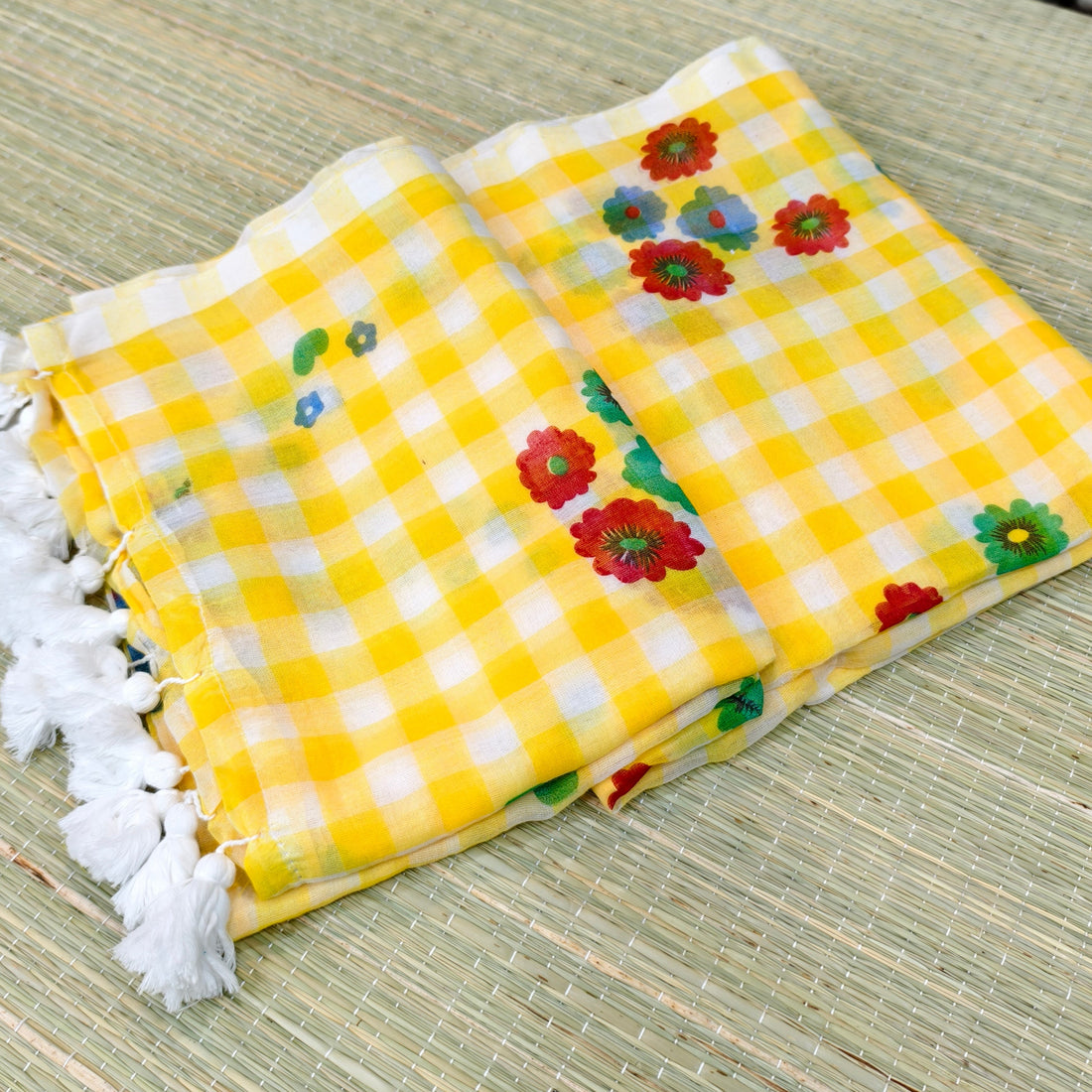 Mul check saree with digital print
