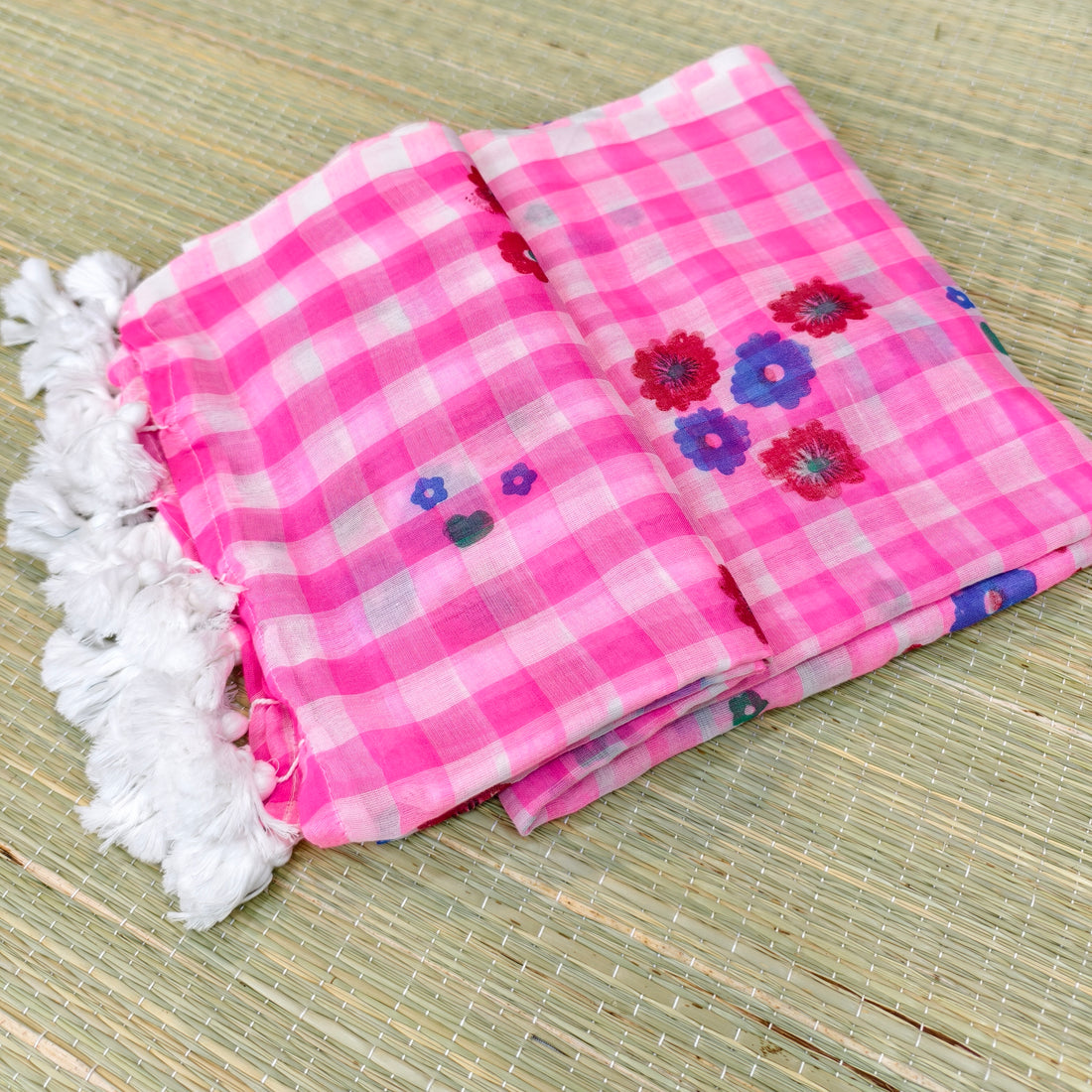 Mul check saree with digital print