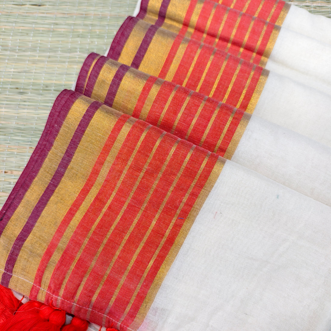 Mul cotton saree with orange and zari stripe border