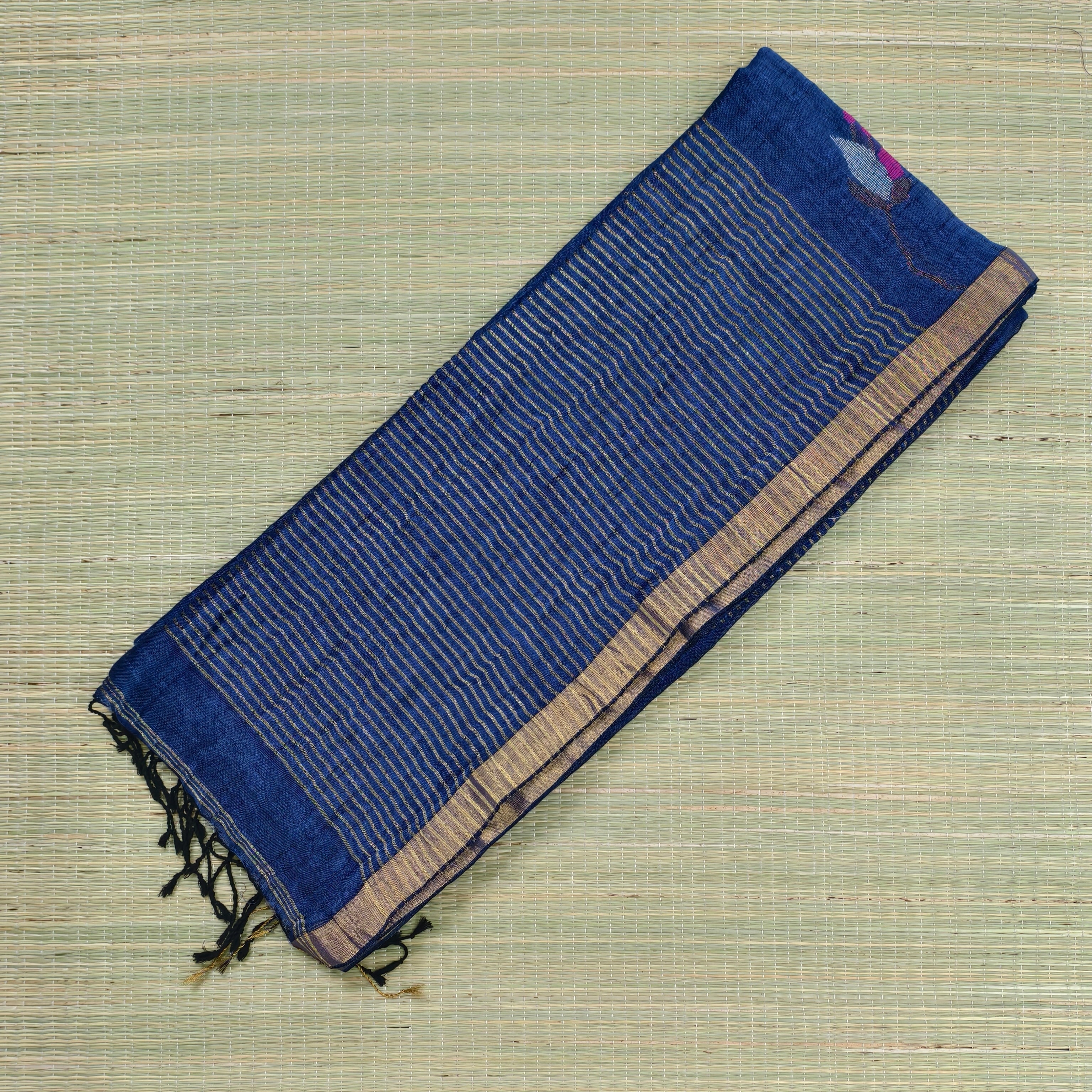 Lenin by Lenin jamdani saree