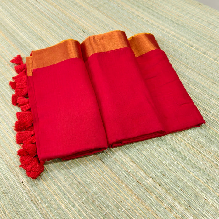 Mul cotton saree with zari border