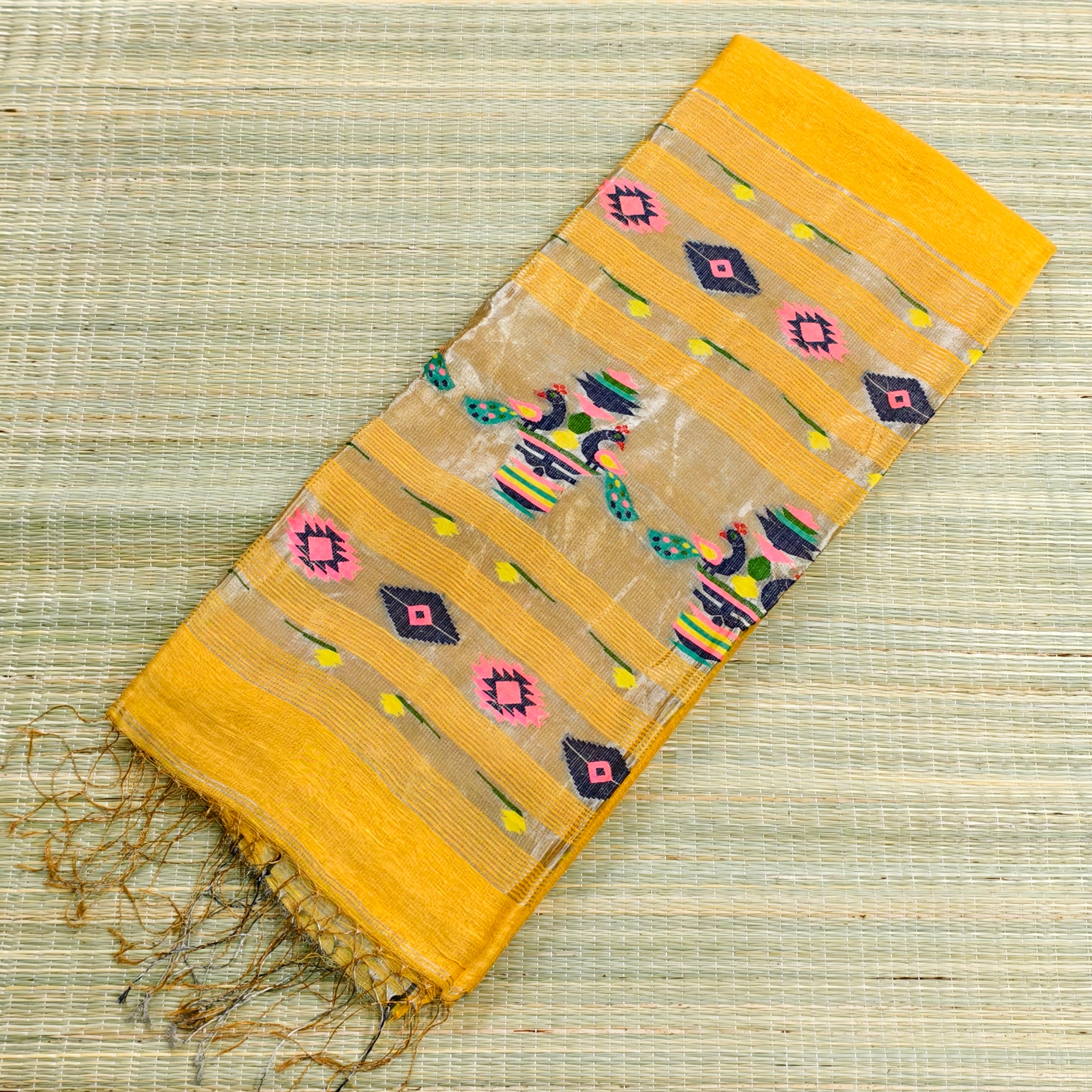 Lenin silk jamdani saree with pythani border and pallu
