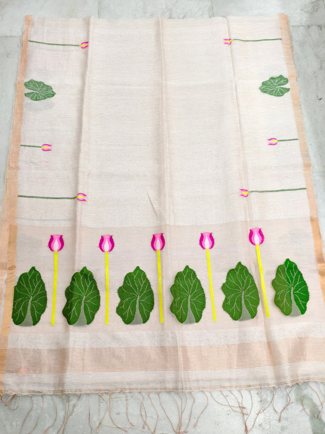 Lenin silk jamdani with muslin pallu