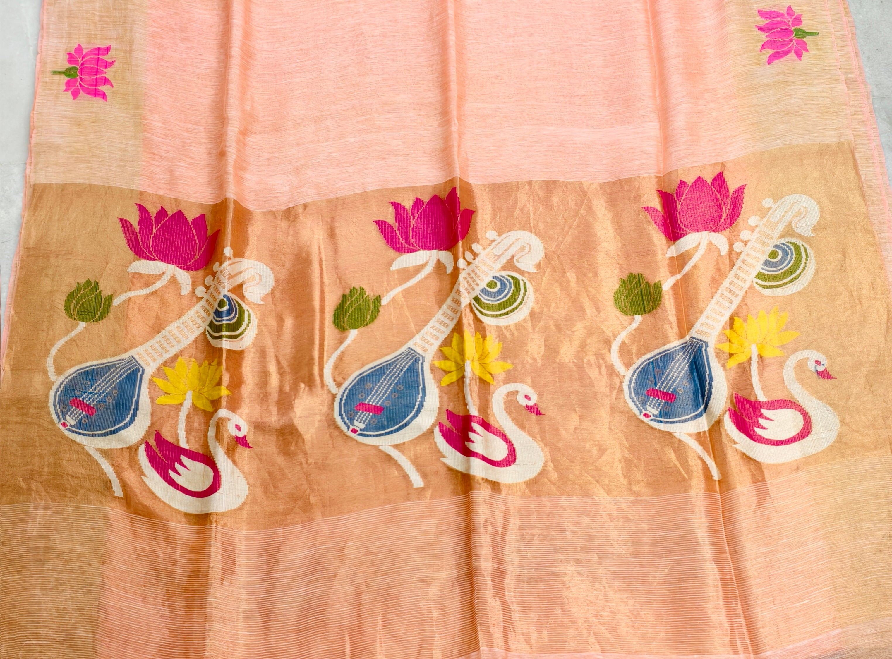 Lenin silk jamdani saree (peach)