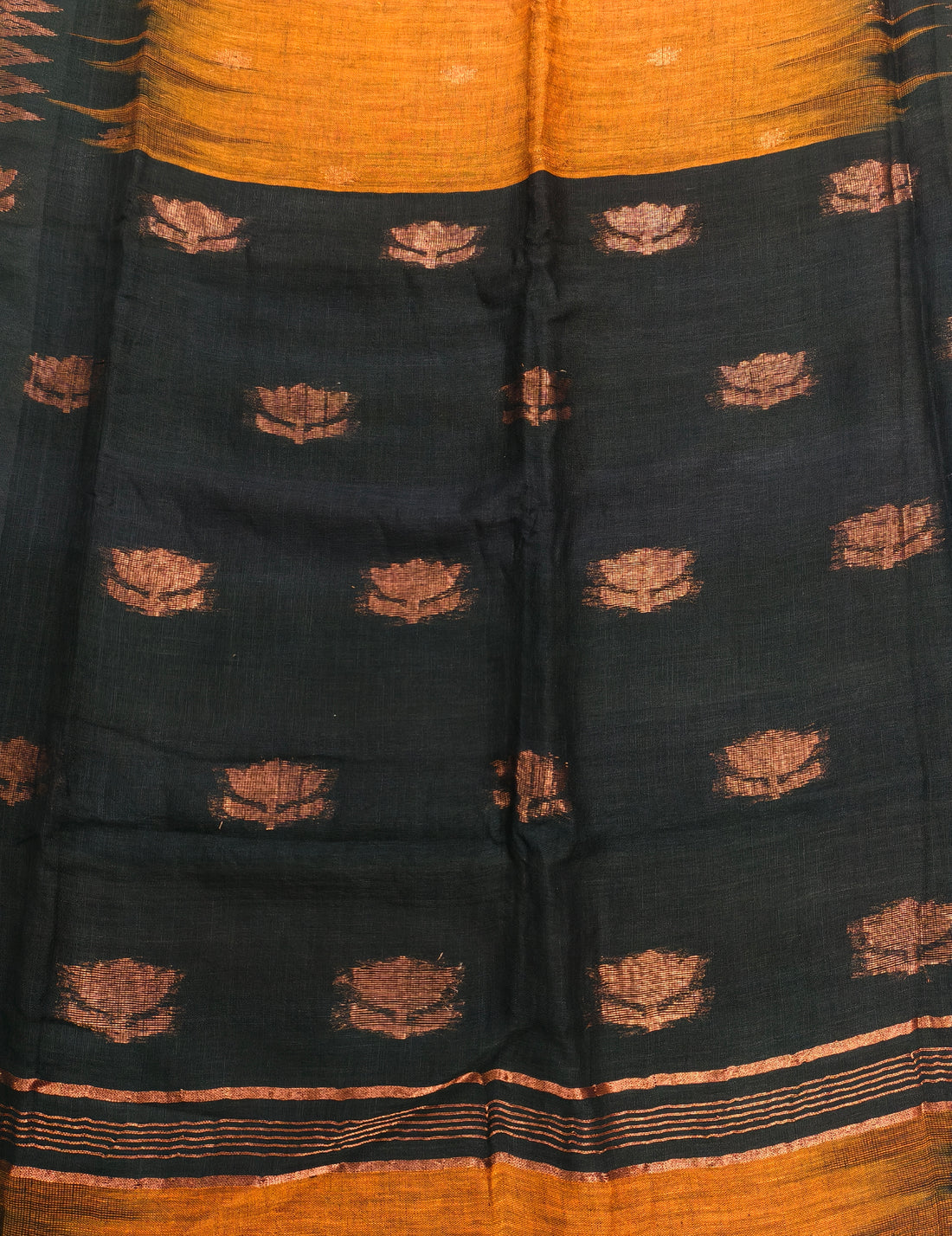 Lenin by Lenin jaquard embroidery saree