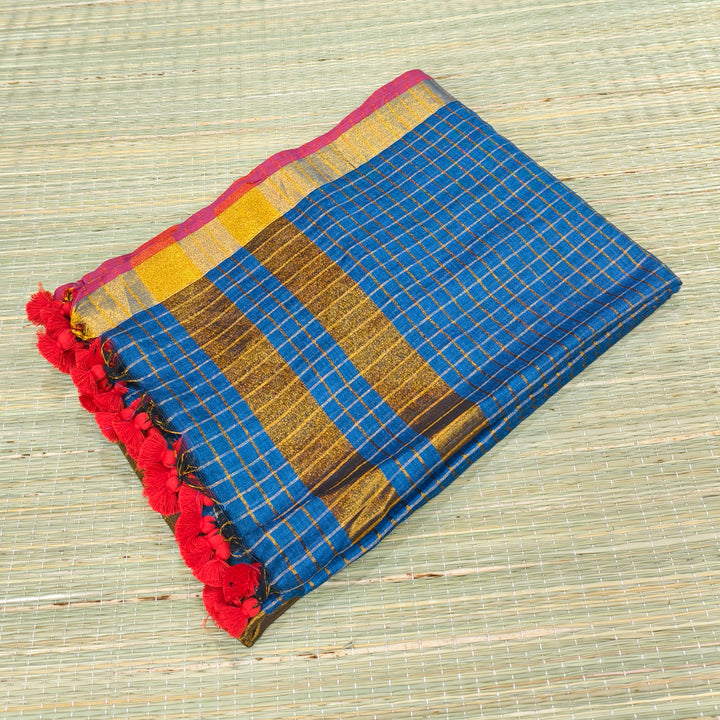 Premium mul zari checked saree