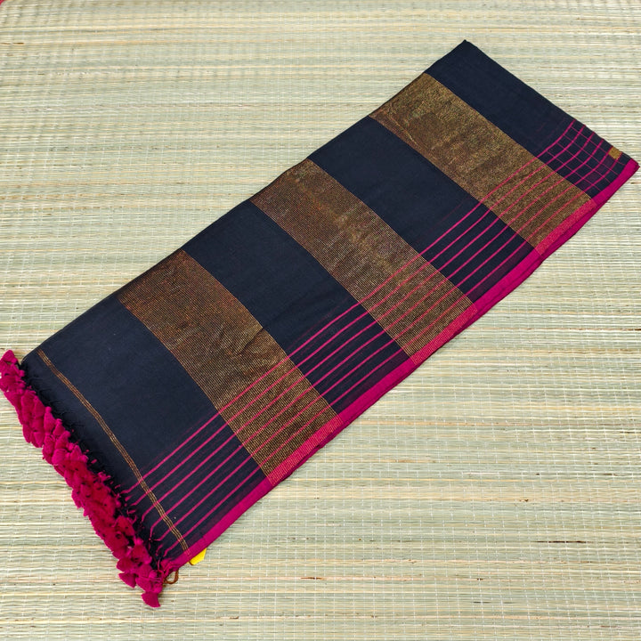premium mul with zari striped pallu
