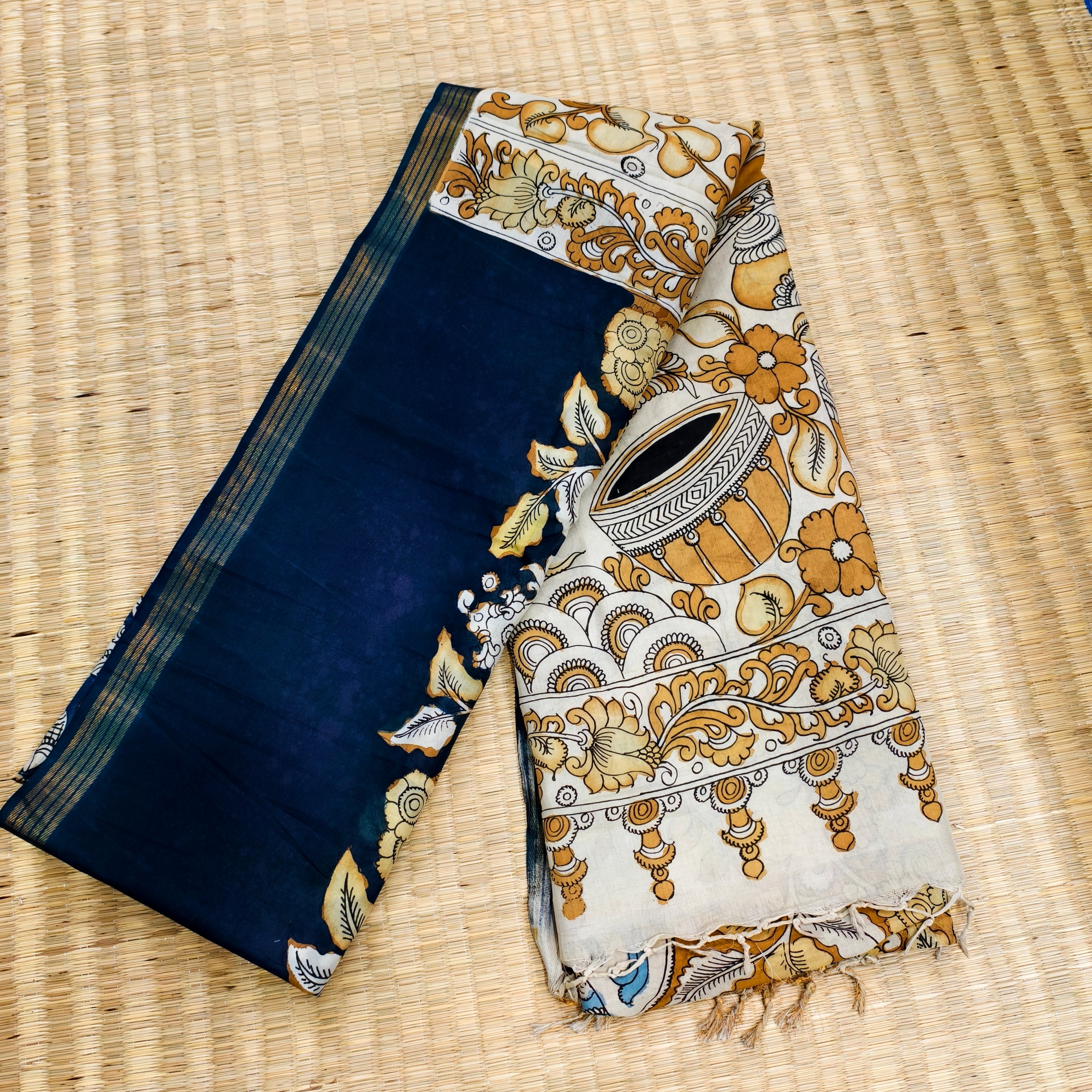 Pen kalamkari Floral themed Mangalagiri silk saree