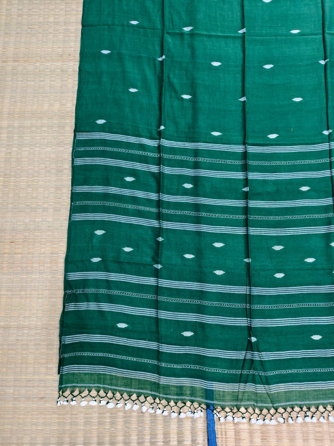 Premium mul jamdani saree