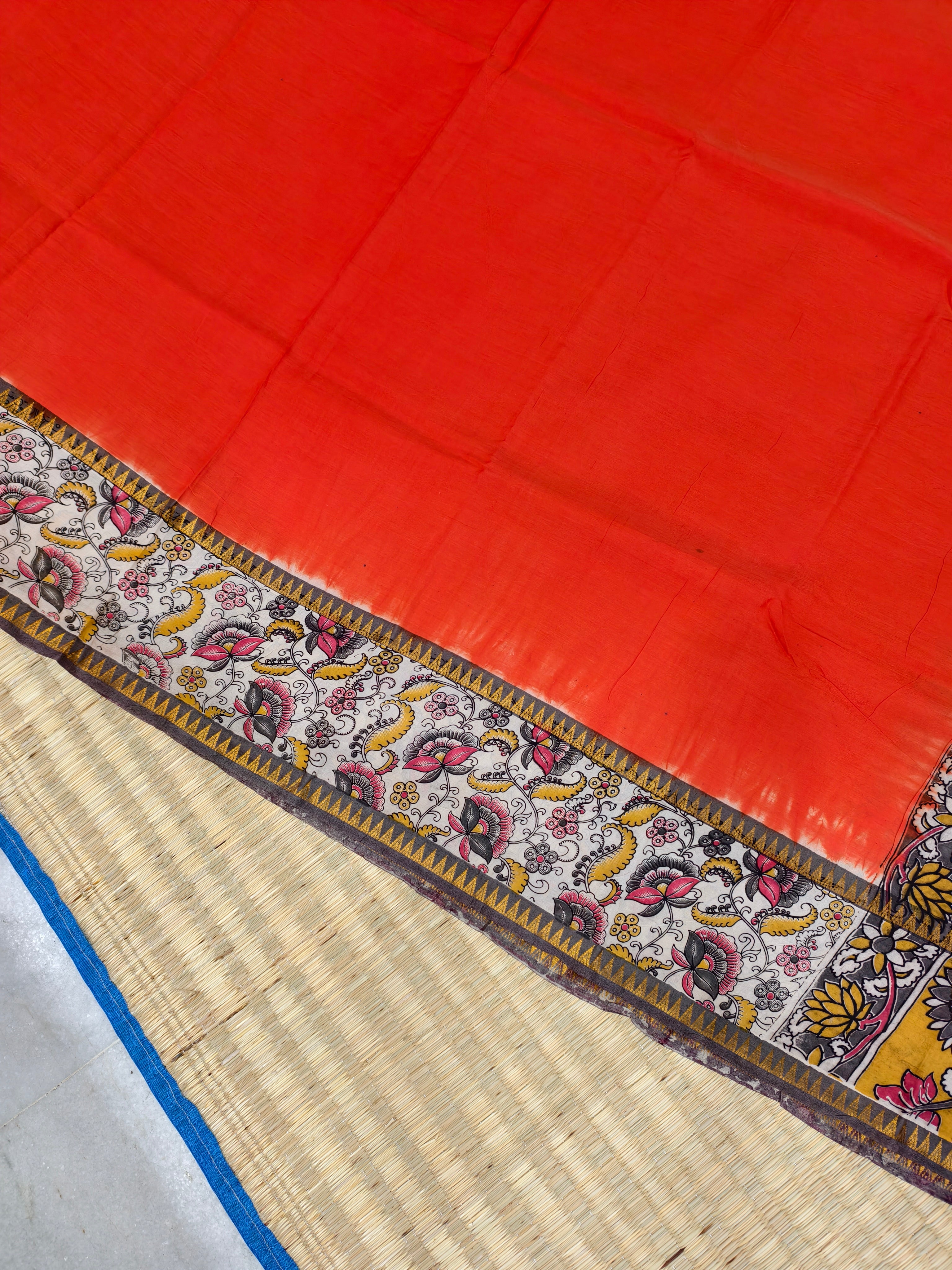 Plain Mangalagiri silk with kalamkari gap border