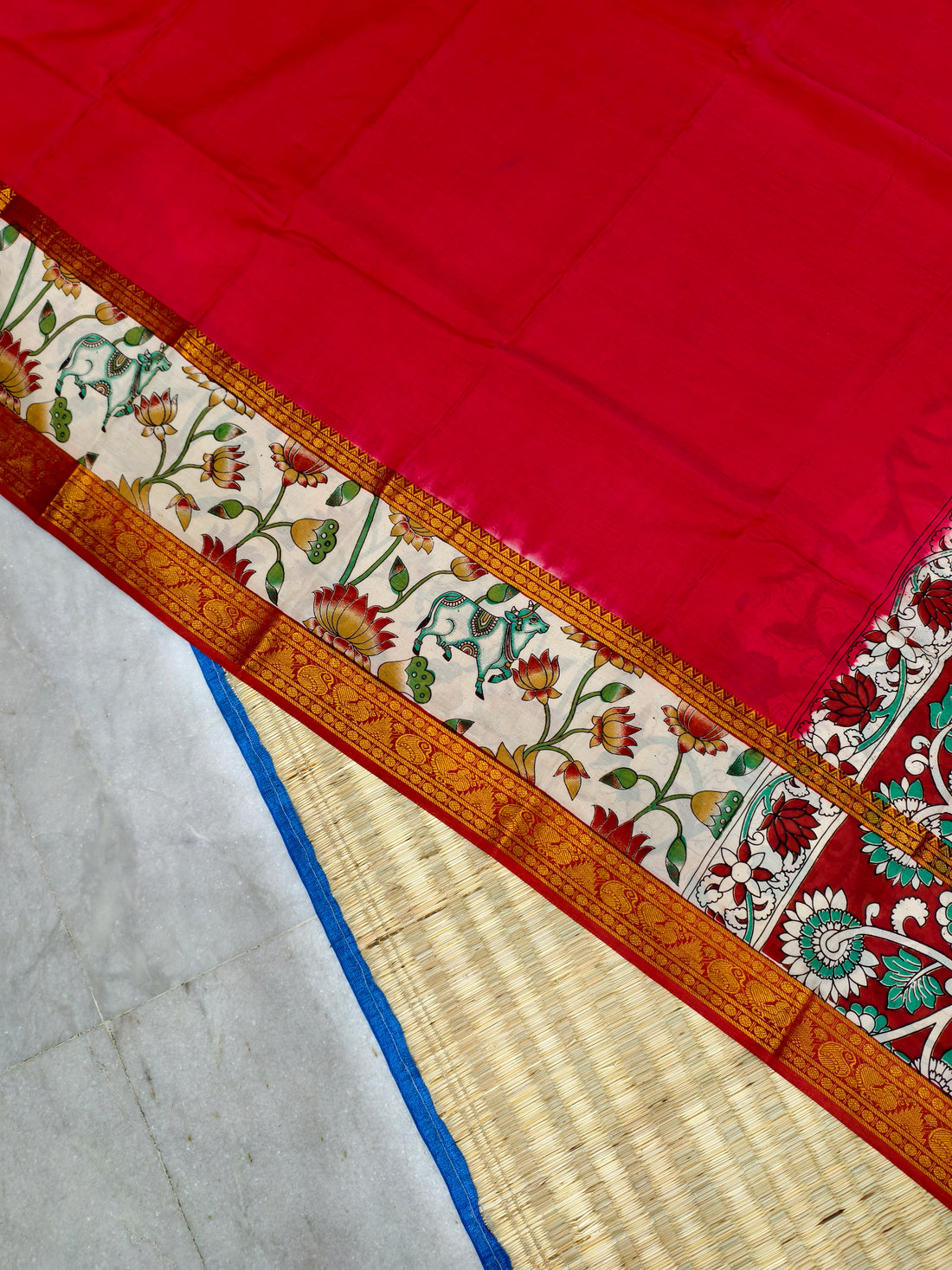 Plain Mangalagiri silk with kalamkari gap border