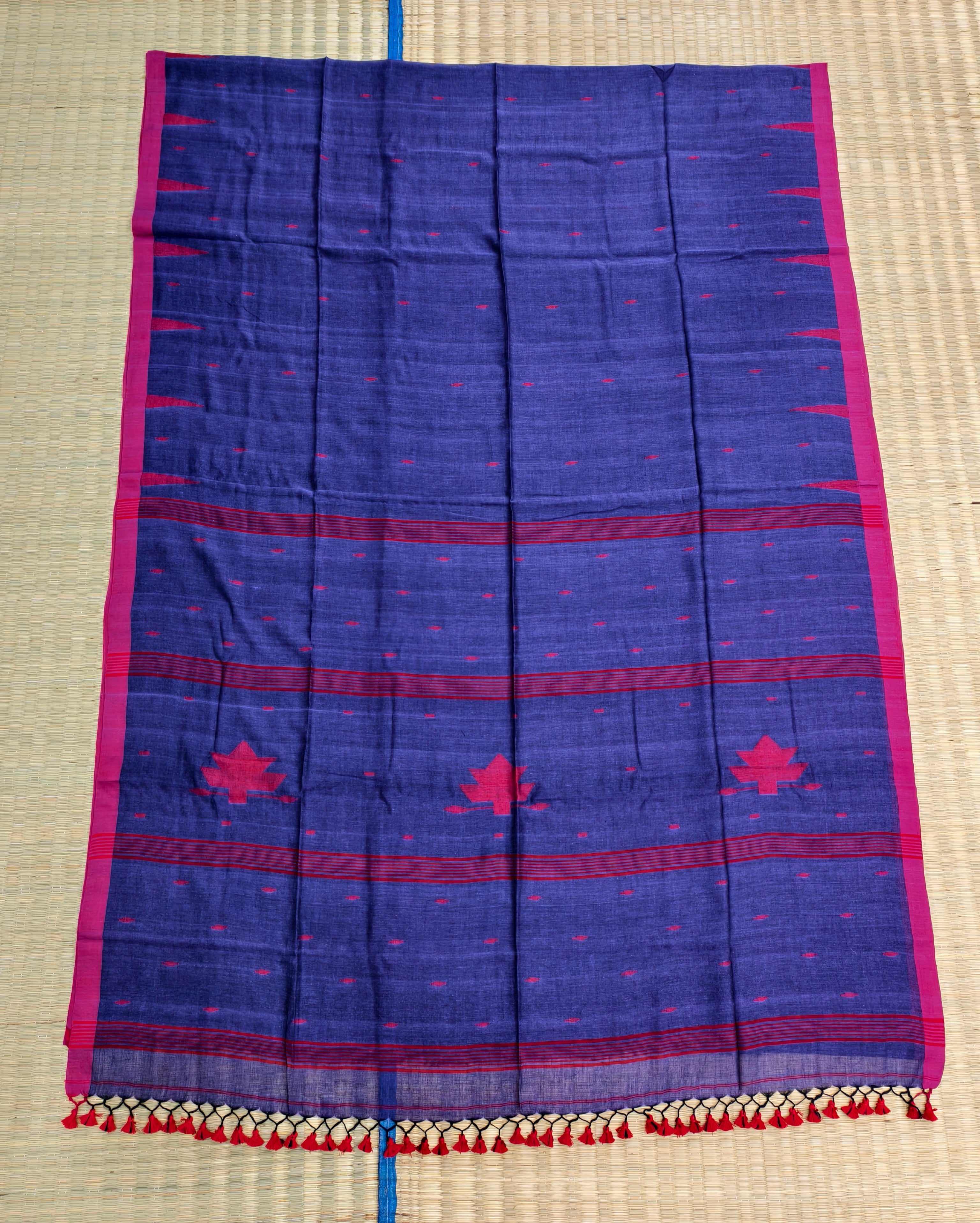 Premium mul jamdani saree