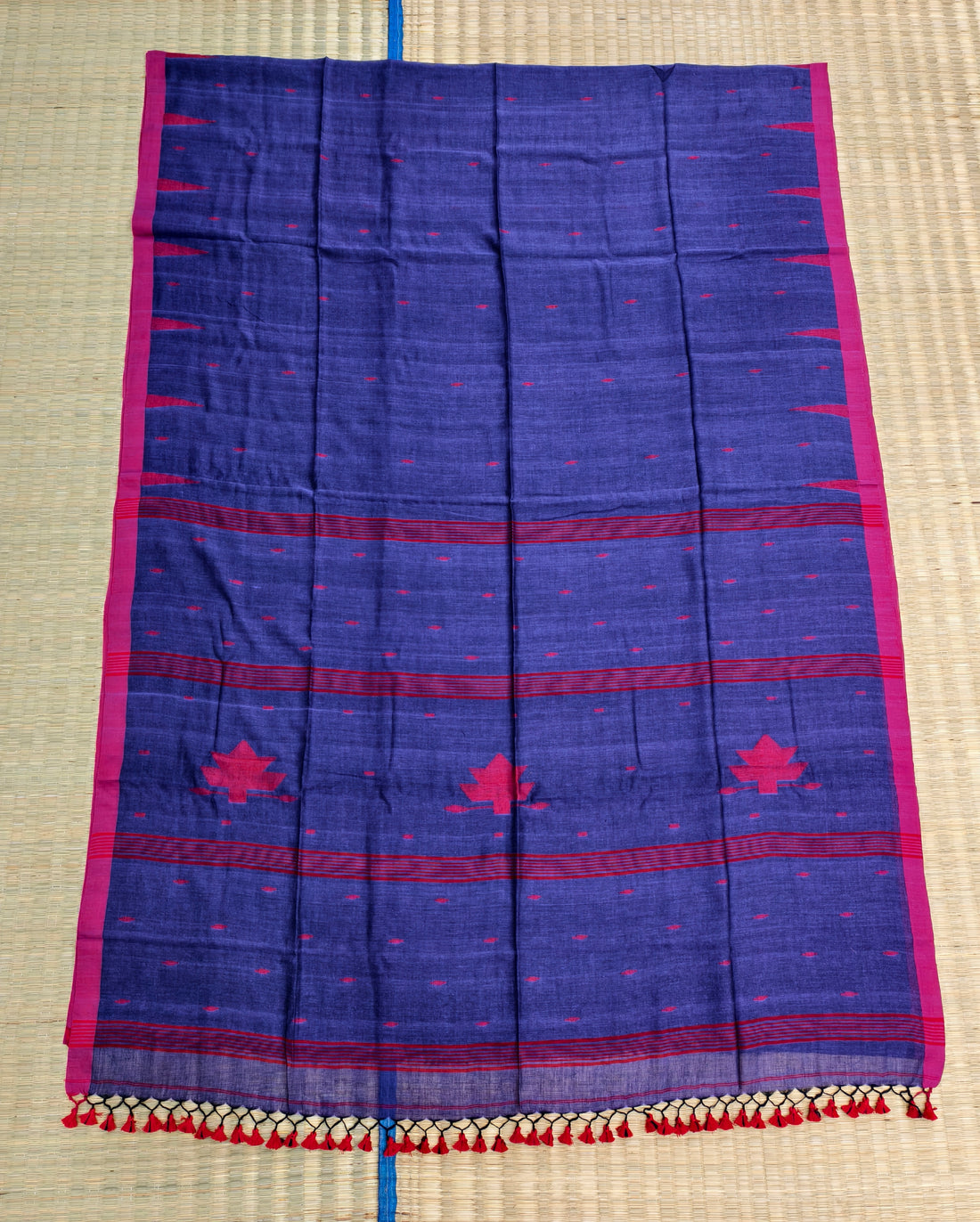 Premium mul jamdani saree