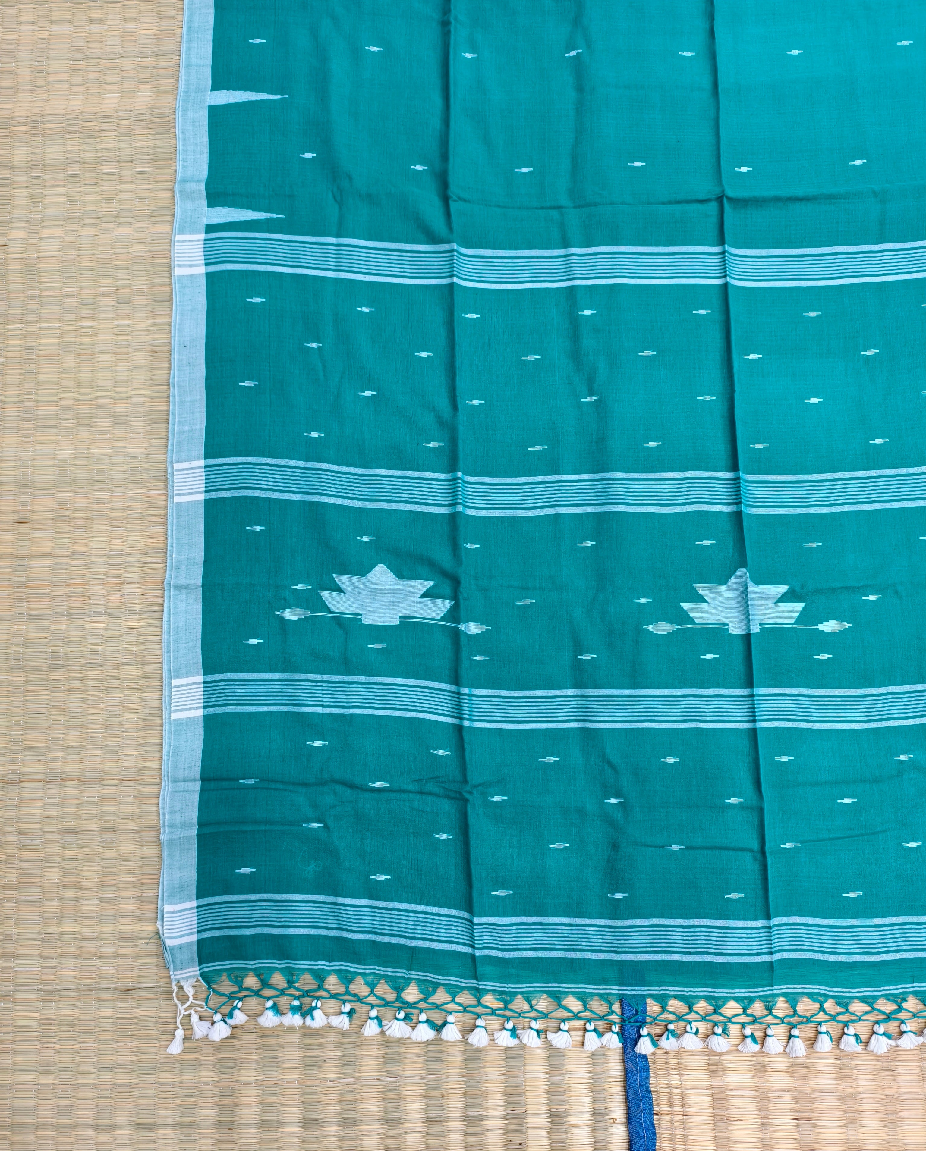 Premium mul jamdani saree