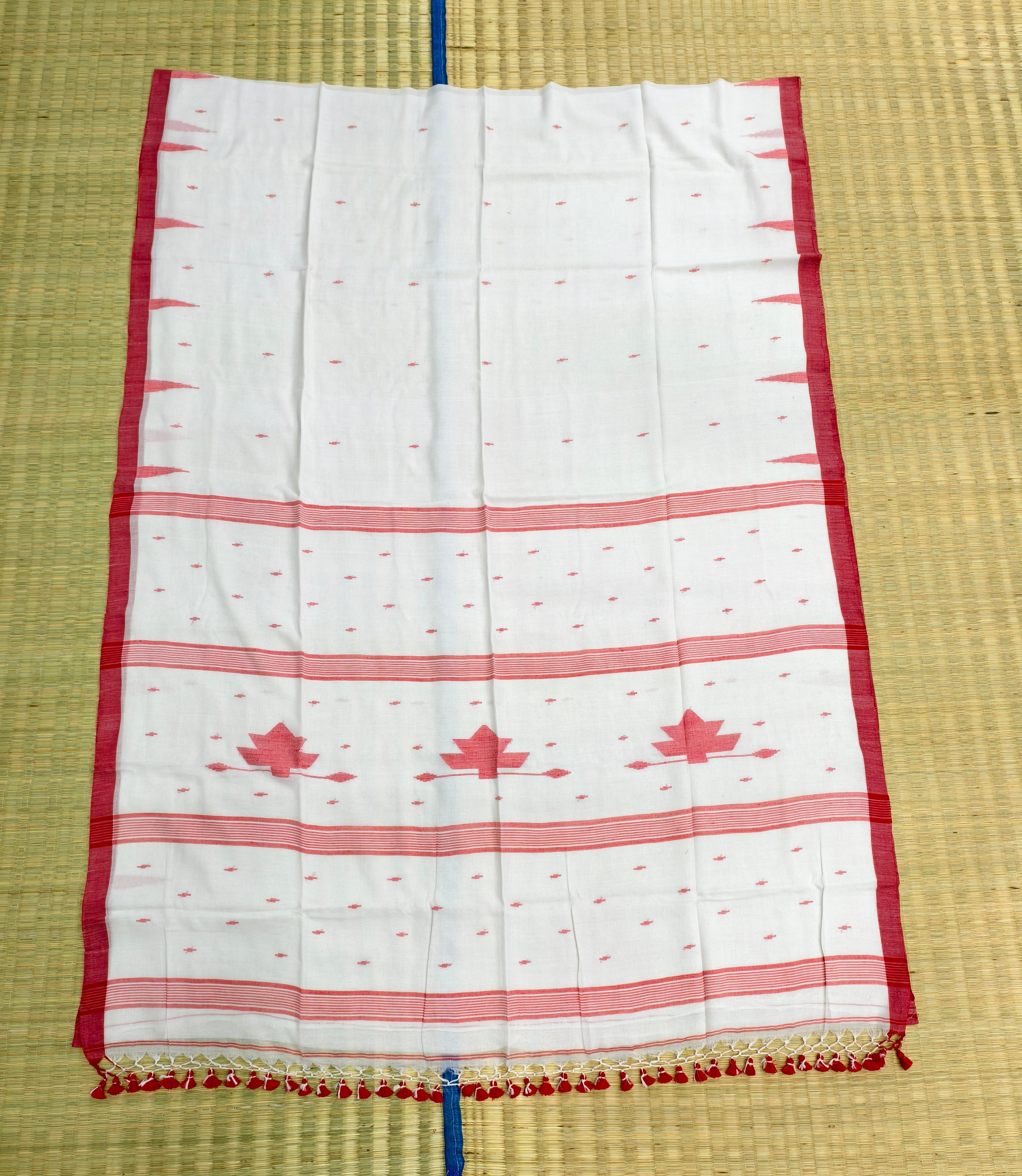 Premium mul jamdani saree