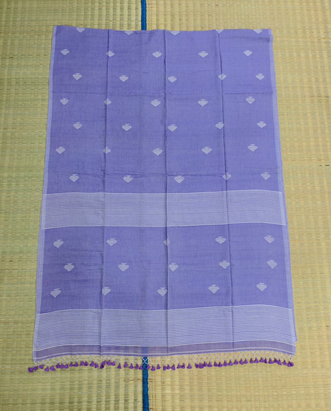 Premium mul jamdani saree