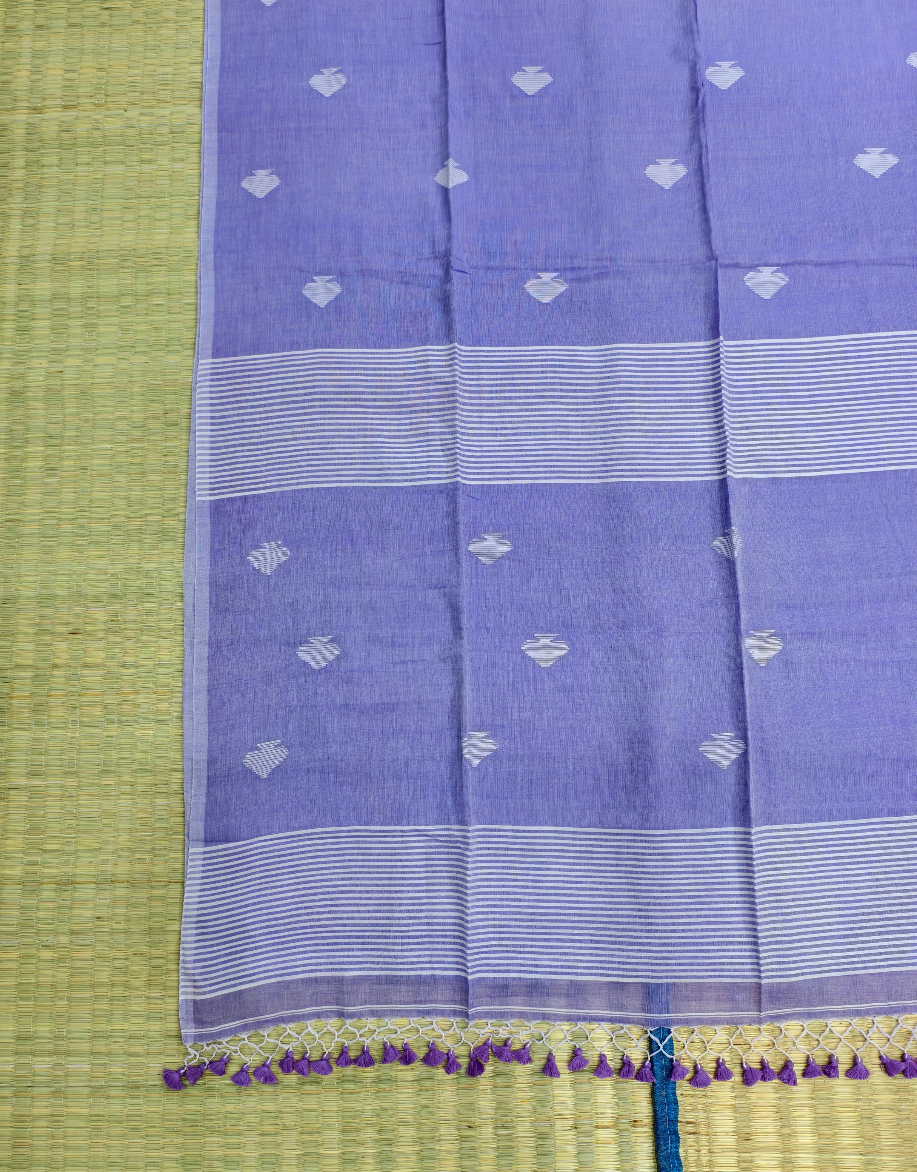 Premium mul jamdani saree
