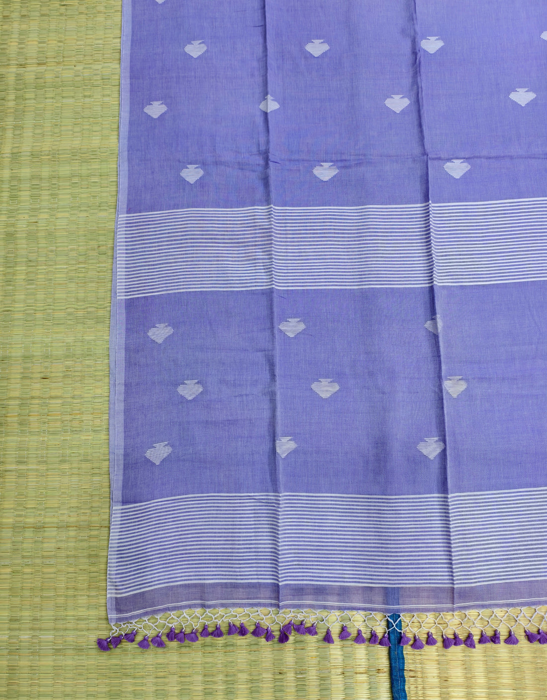 Premium mul jamdani saree