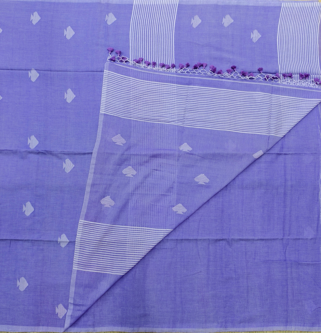 Premium mul jamdani saree