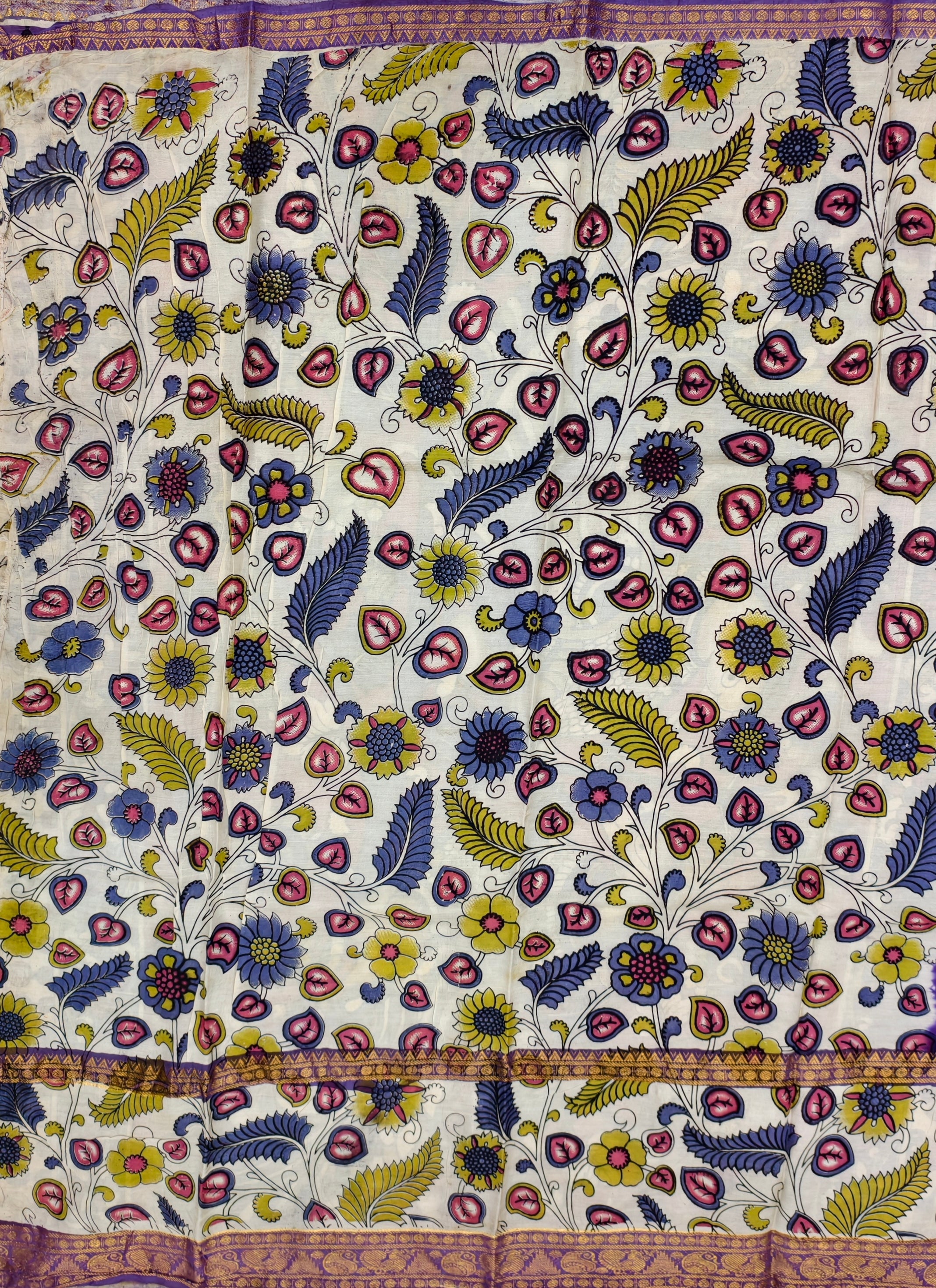 Plain Mangalagiri silk with kalamkari gap border