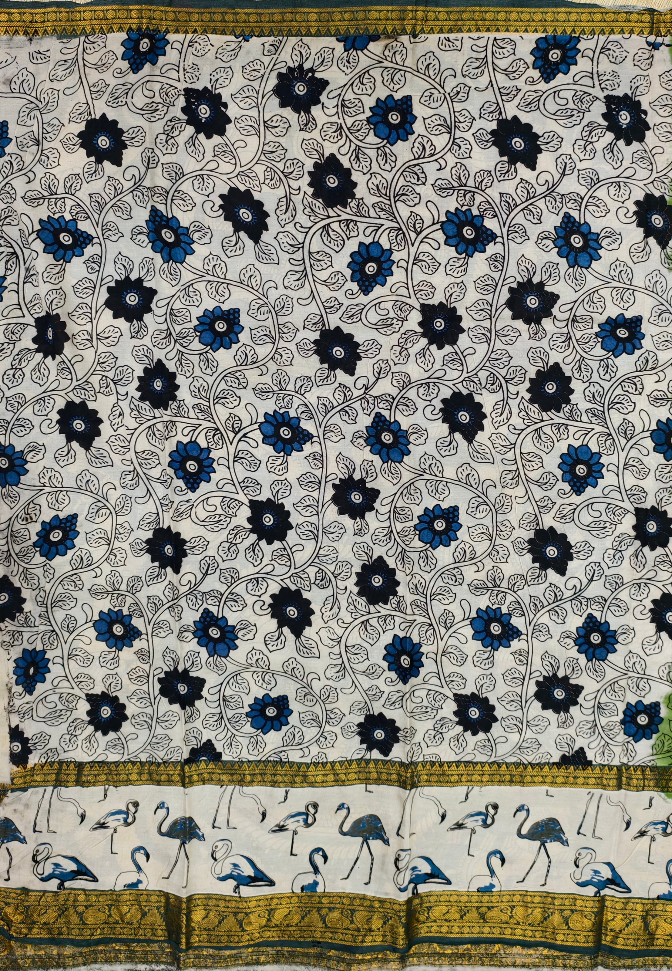Plain Mangalagiri silk with kalamkari gap border