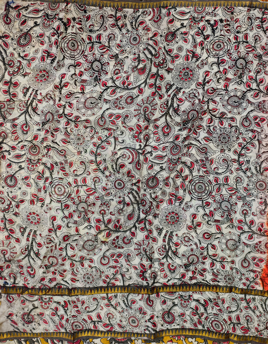 Plain Mangalagiri silk with kalamkari gap border