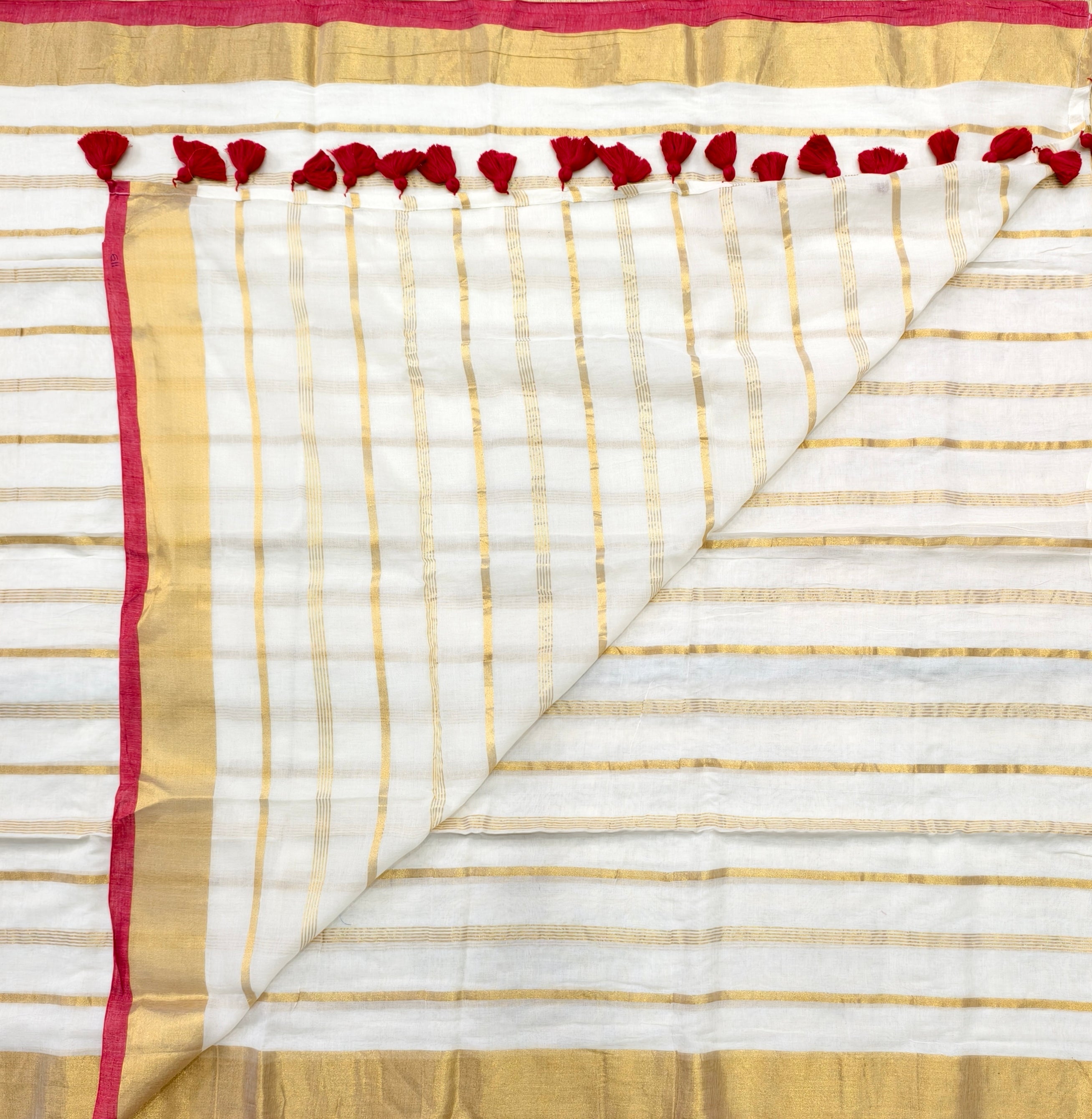 Mul cotton saree with zari stripes