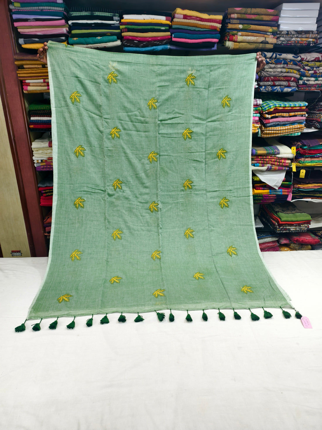 Mul cotton saree with leaf embroidery