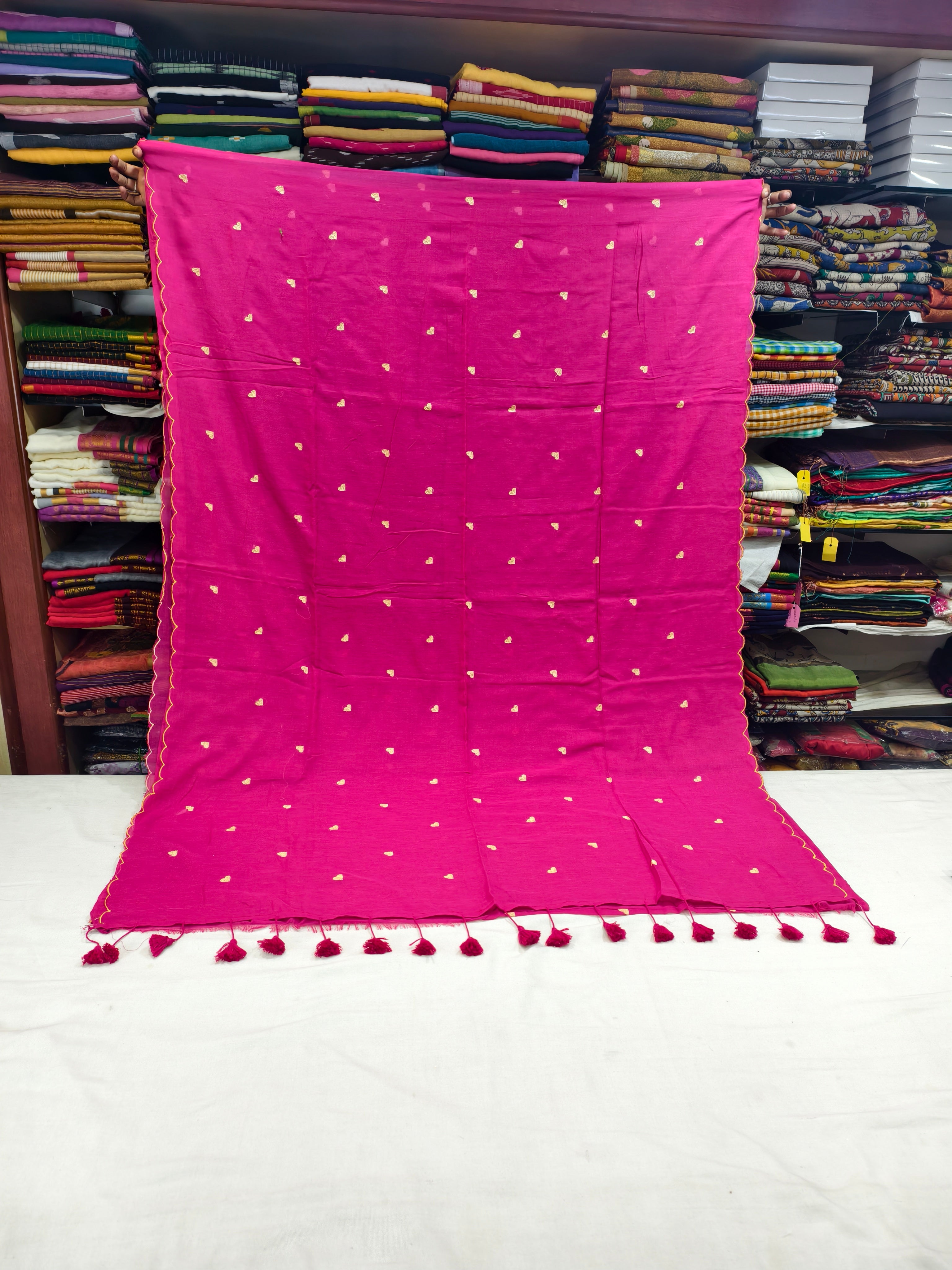 Mul cotton saree with heart embroidery