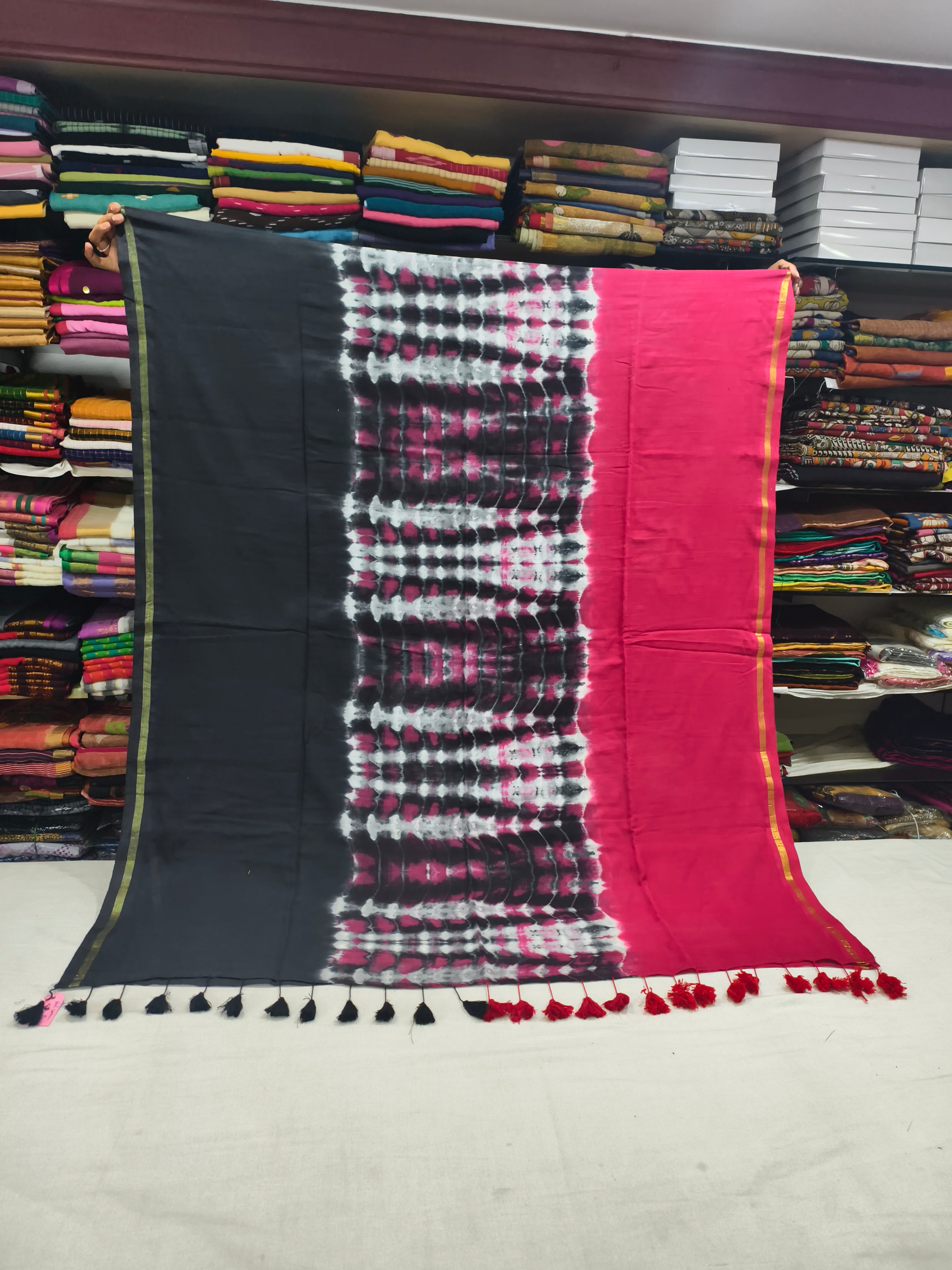 Tie and die mul cotton saree