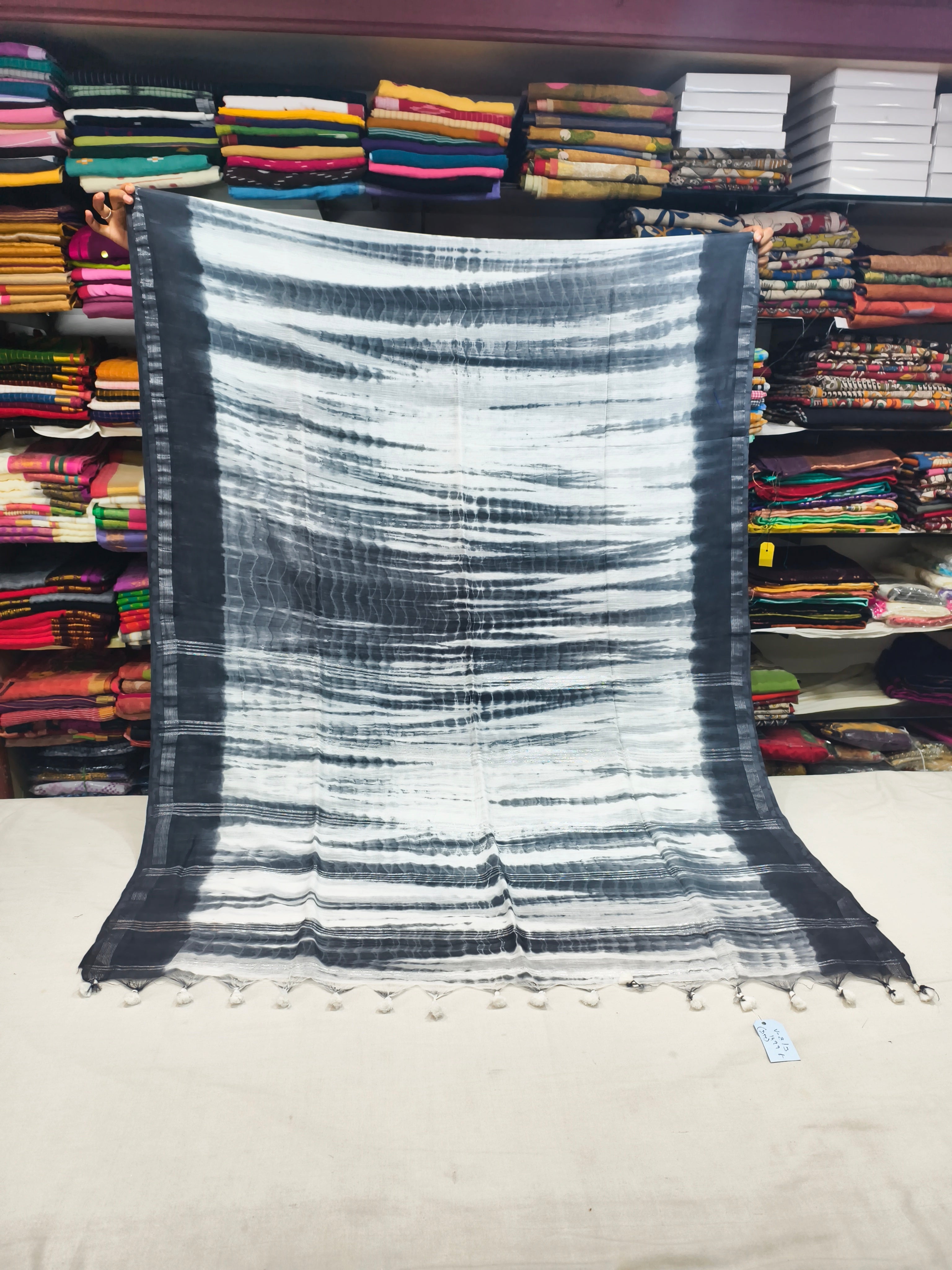 Shibori mul cotton saree