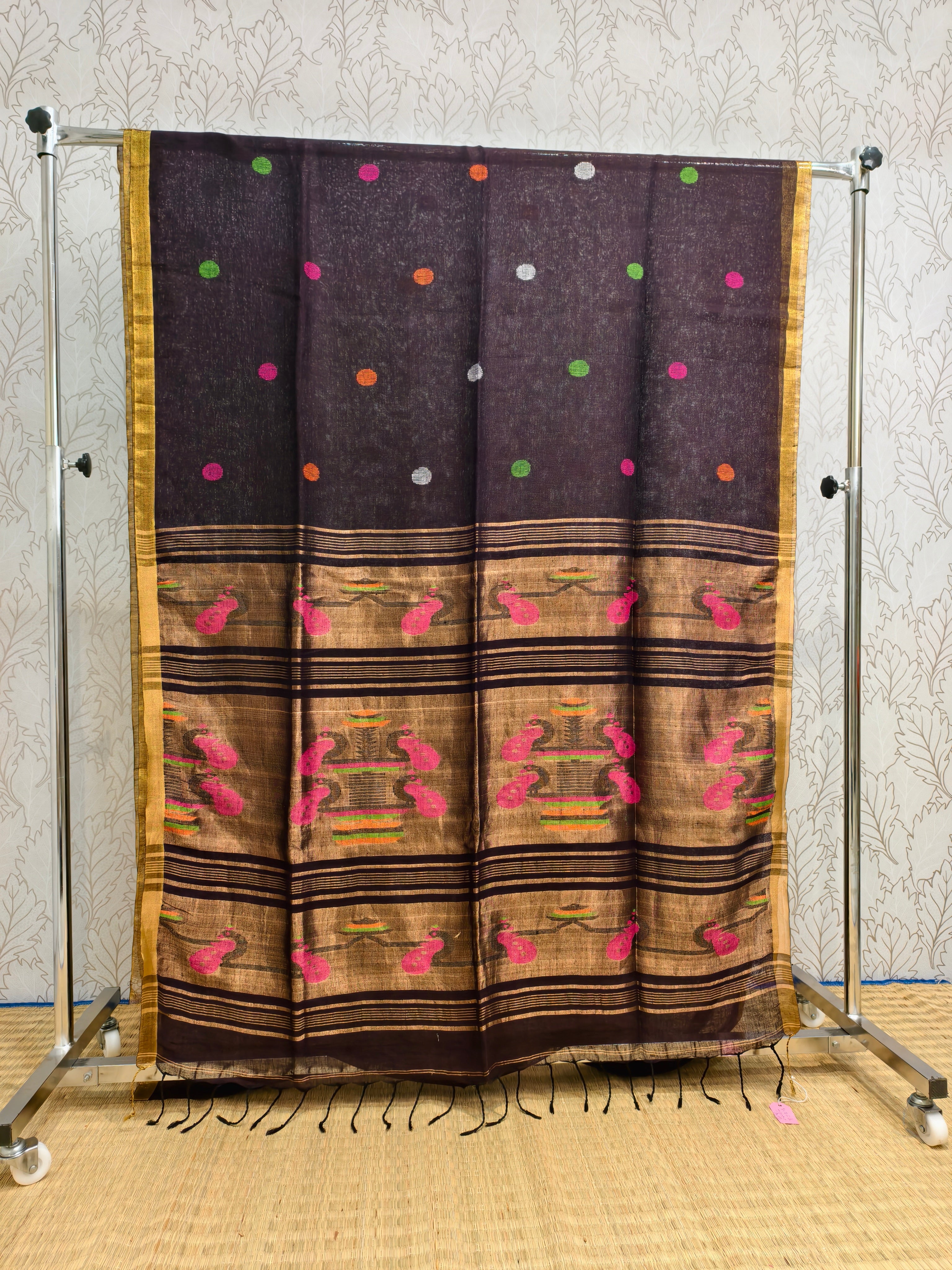 Linen by Linen jamdani saree