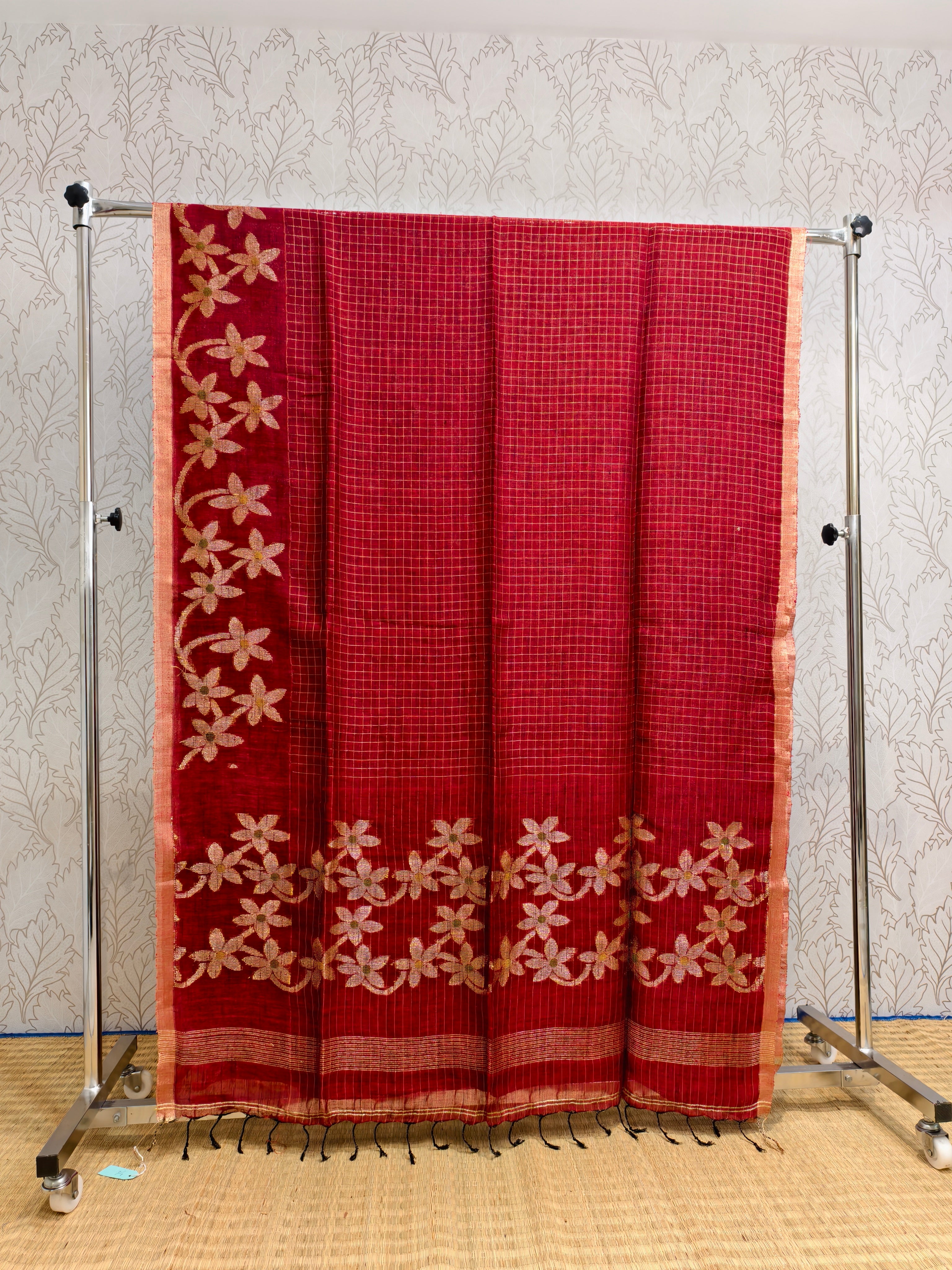 Linen by Linen saree