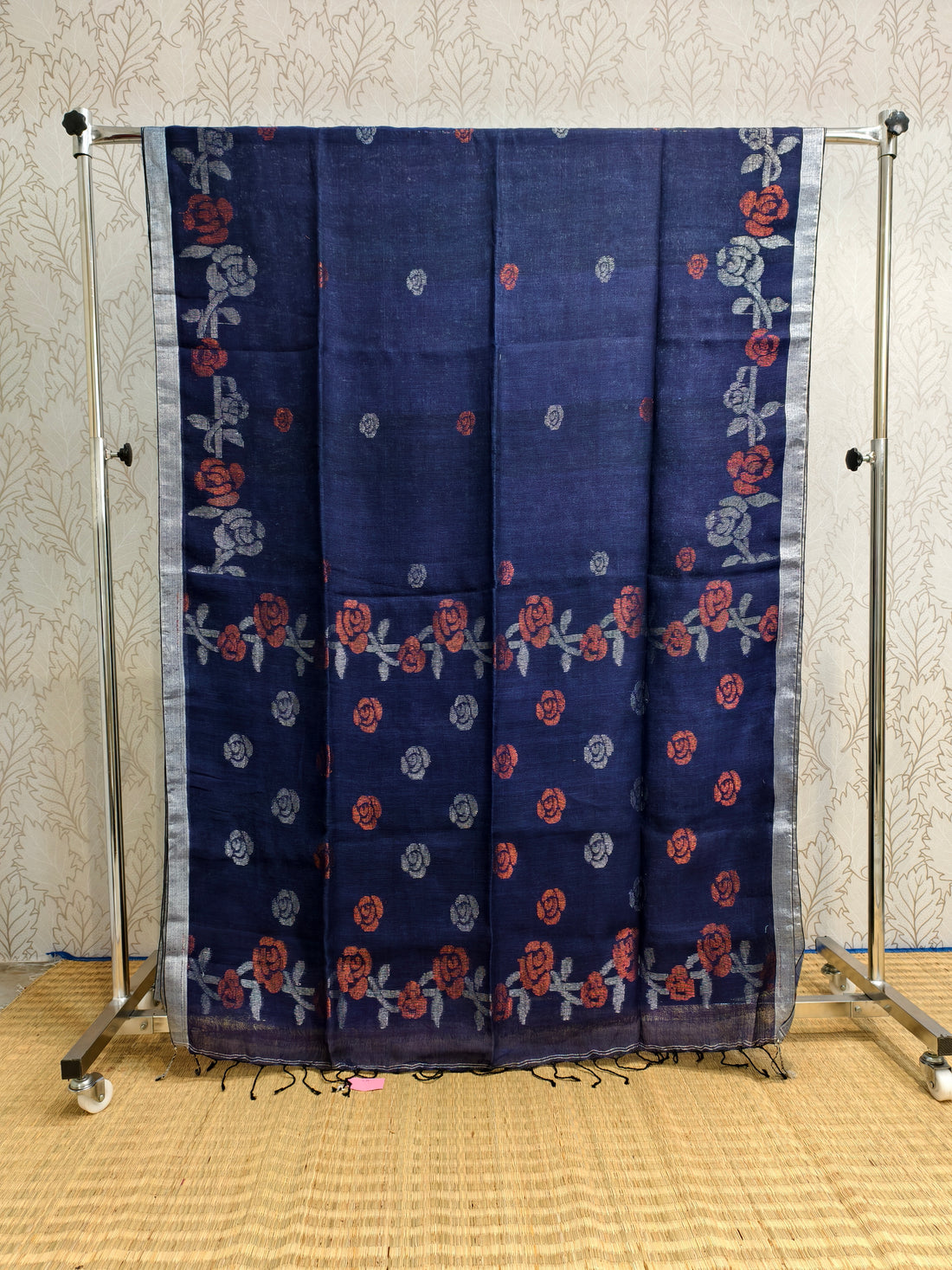 Linen by Linen jamdani saree