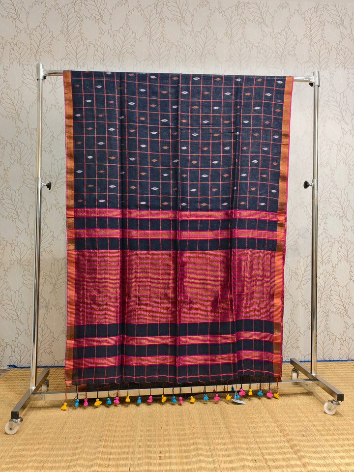 Linen by Linen jamdani saree