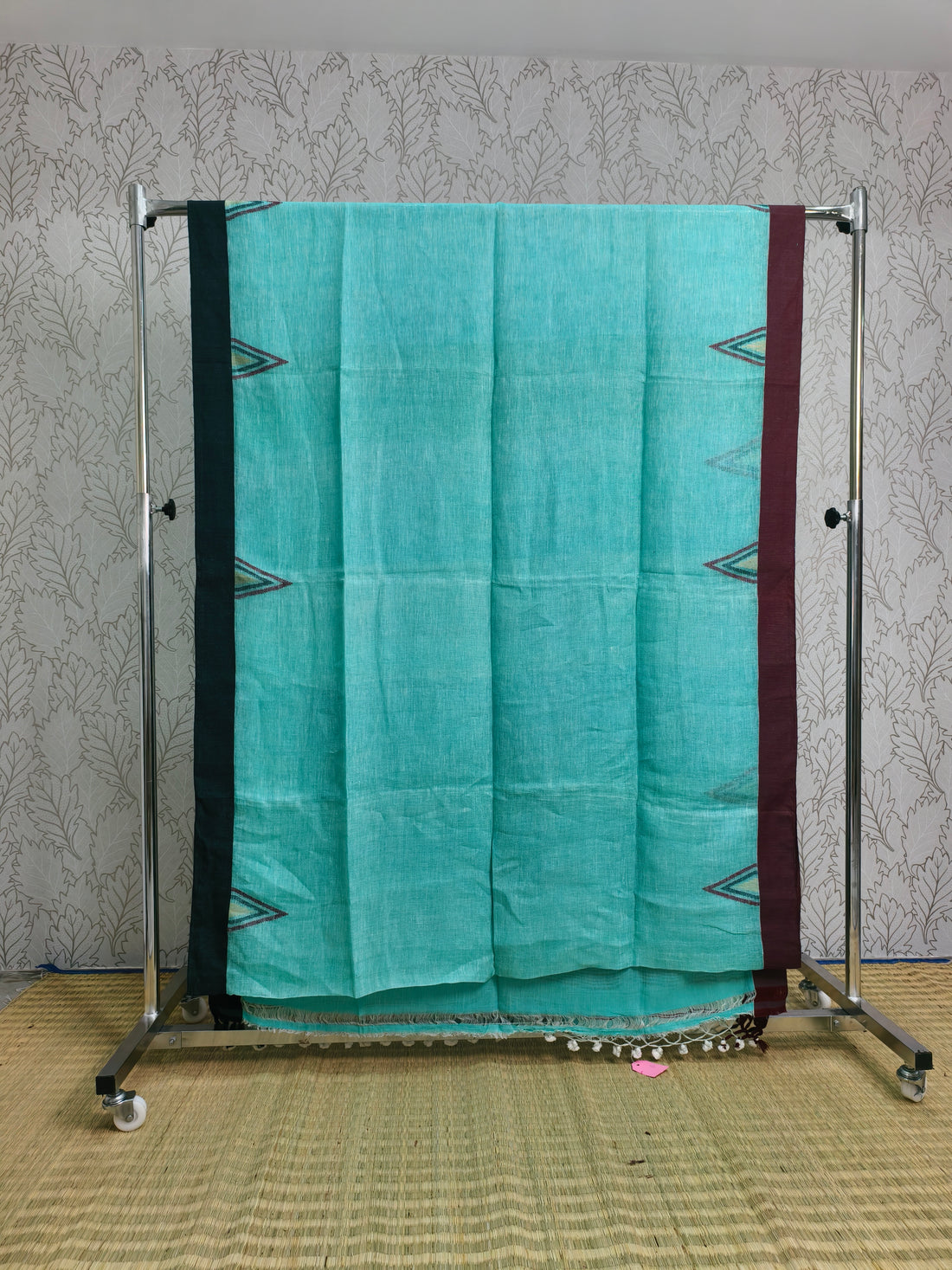 Linen by Linen needle jamdani saree