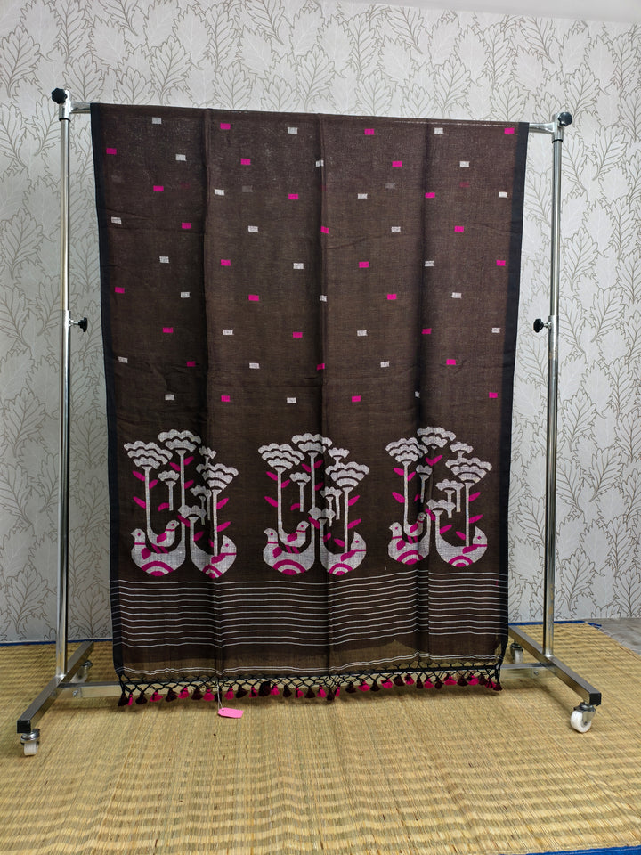 Linen by Linen needle jamdani saree