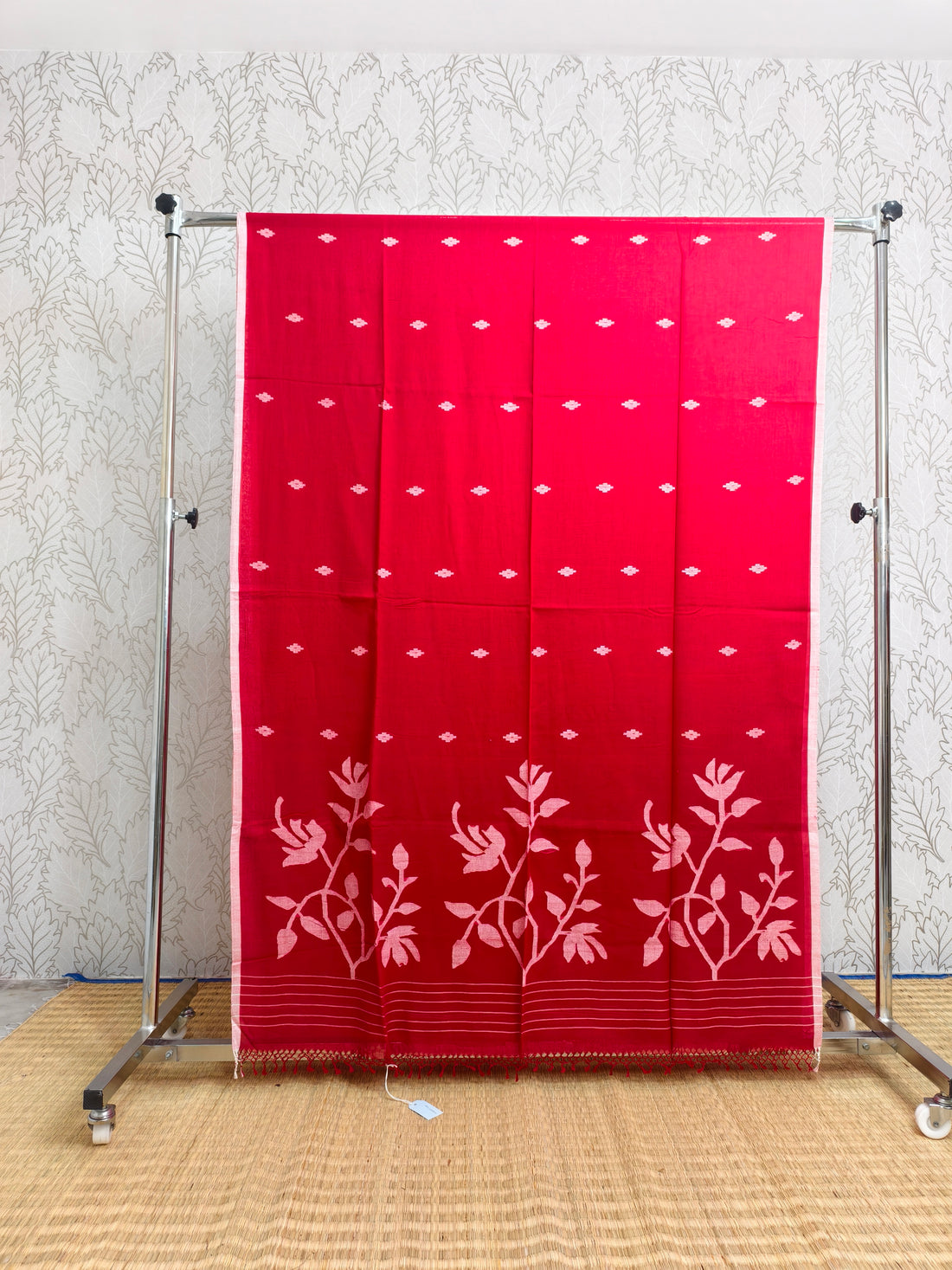 Premium mul cotton needle jamdani saree
