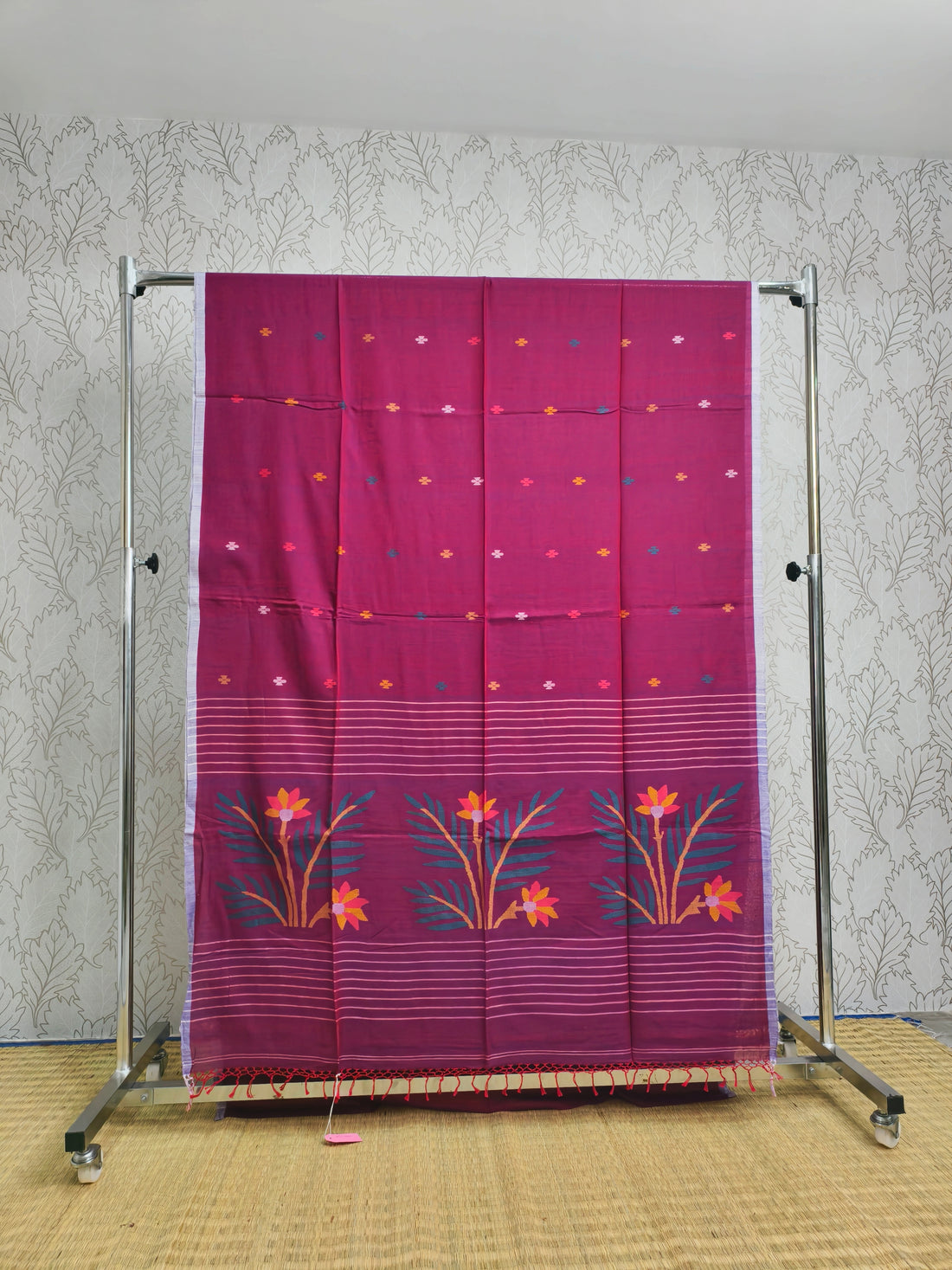 Premium mul cotton needle jamdani saree
