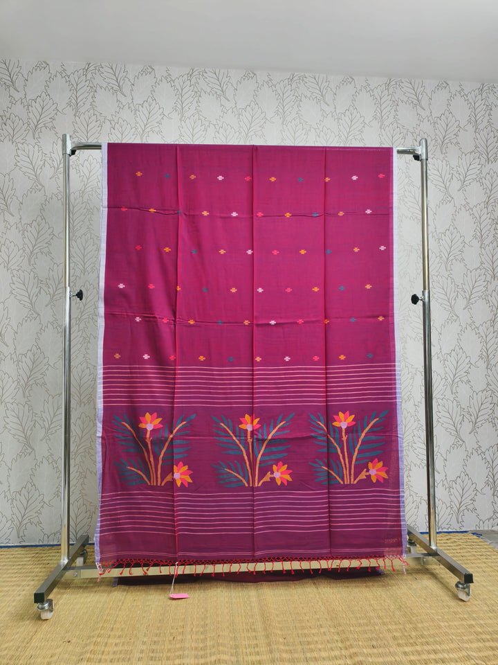 Premium mul cotton needle jamdani saree