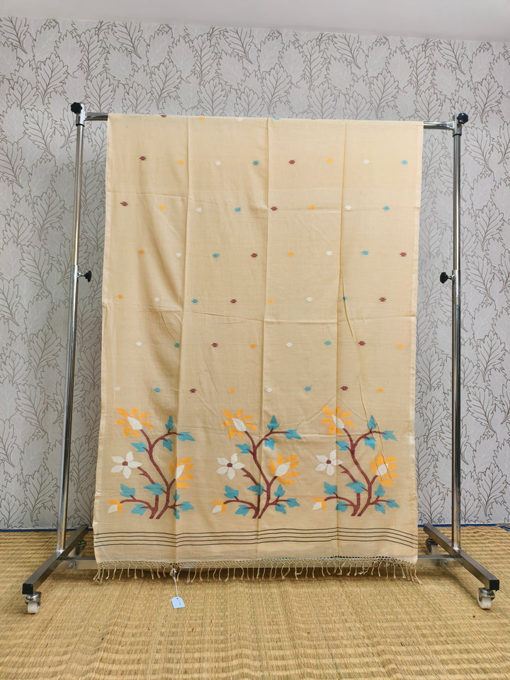 Premium mul cotton Needle jamdani saree