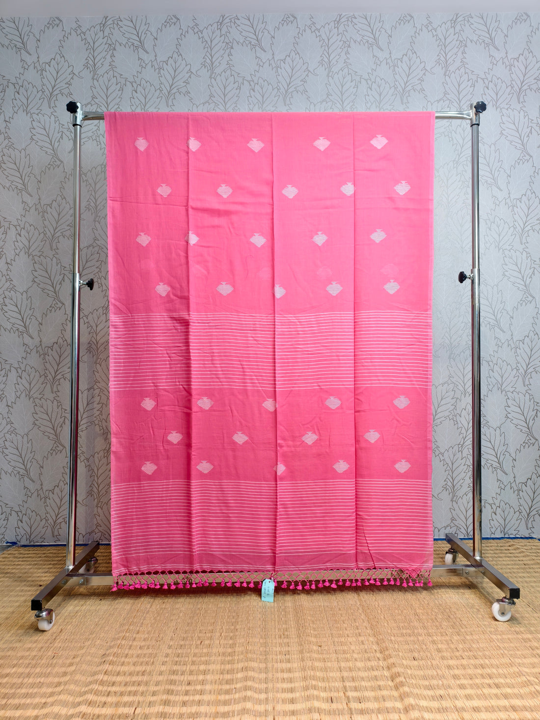 Premium mul jamdani saree