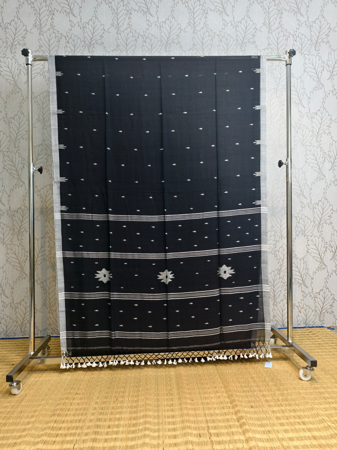 Premium mul jamdani saree
