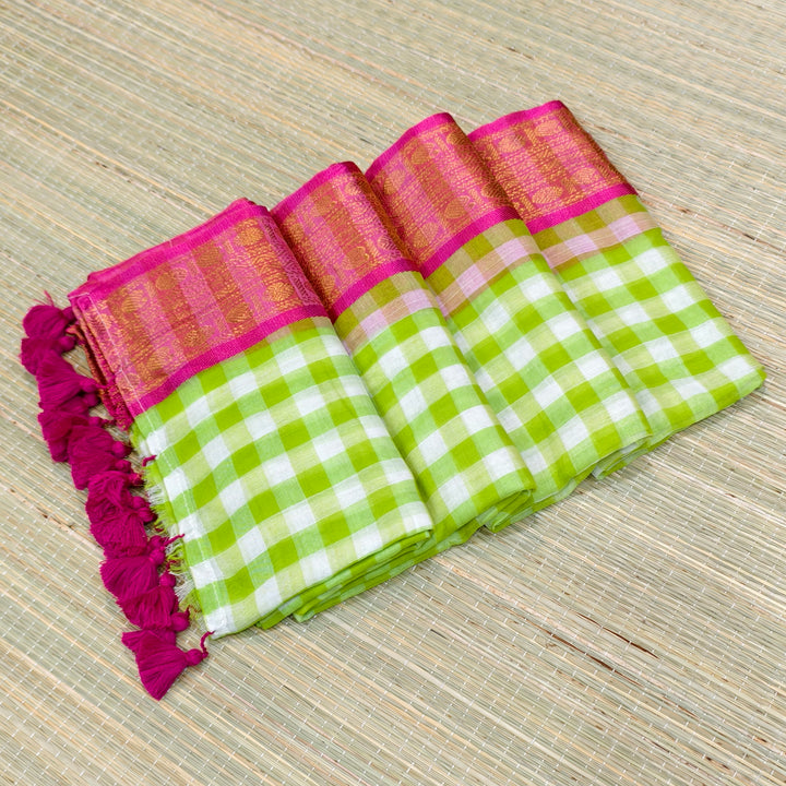 Premium mul cotton check saree with kanchi border